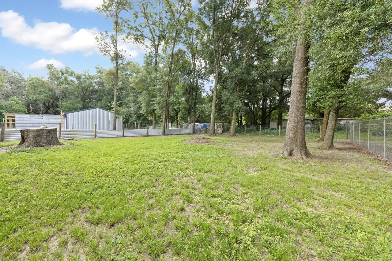 LYNWOOD PARK - Residential