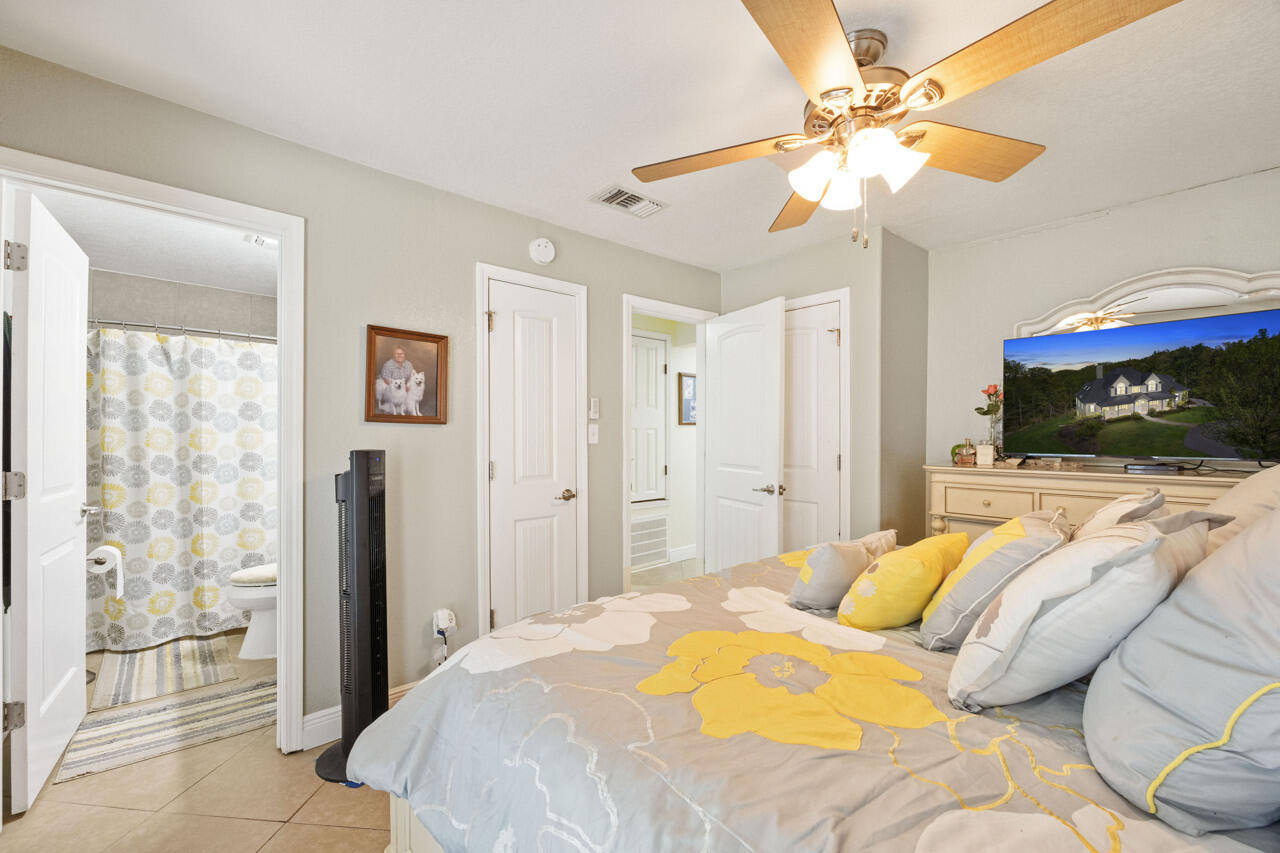 LYNWOOD PARK - Residential