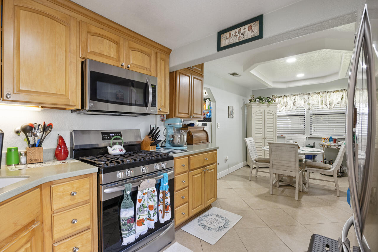 LYNWOOD PARK - Residential