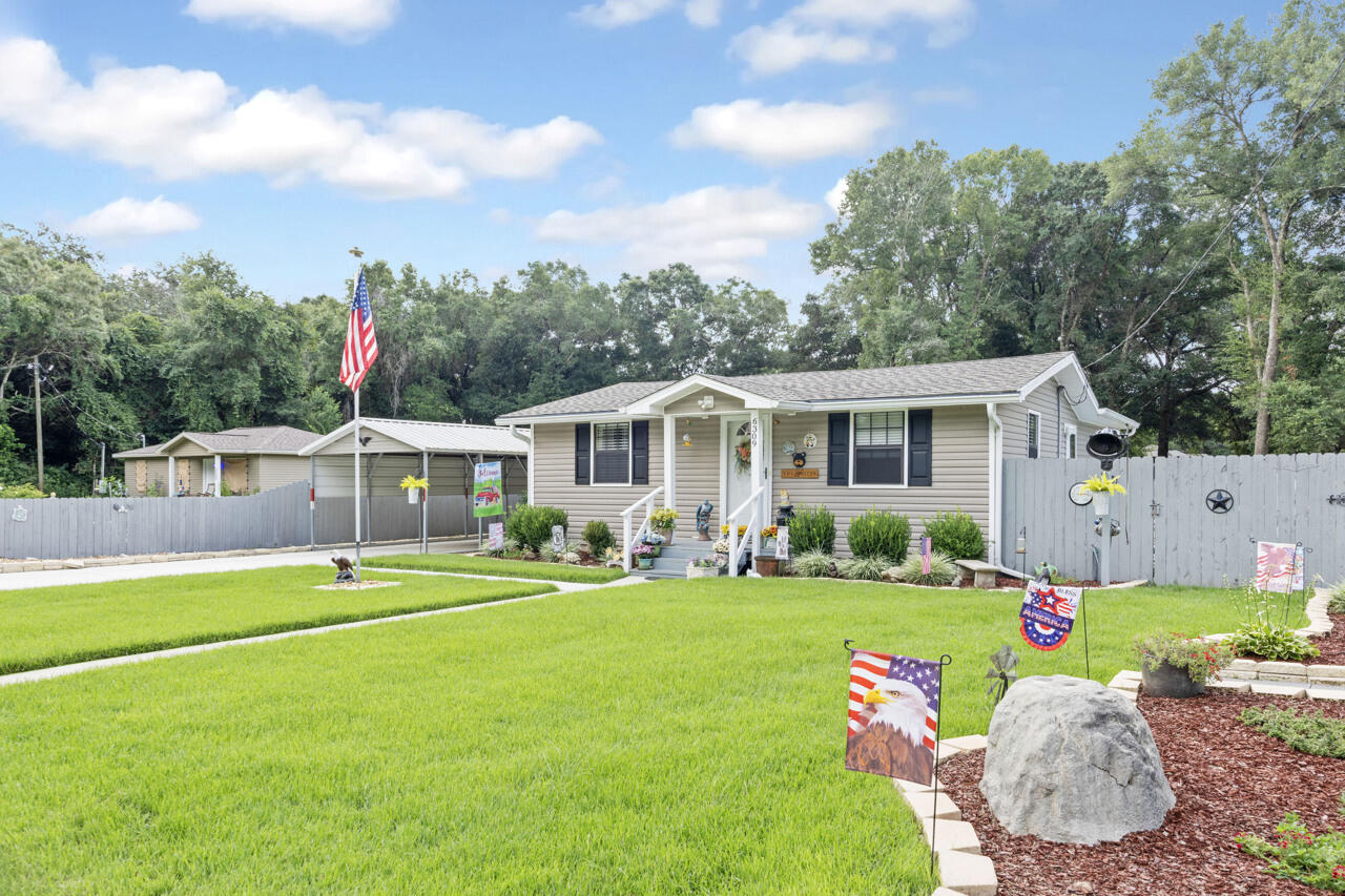 LYNWOOD PARK - Residential