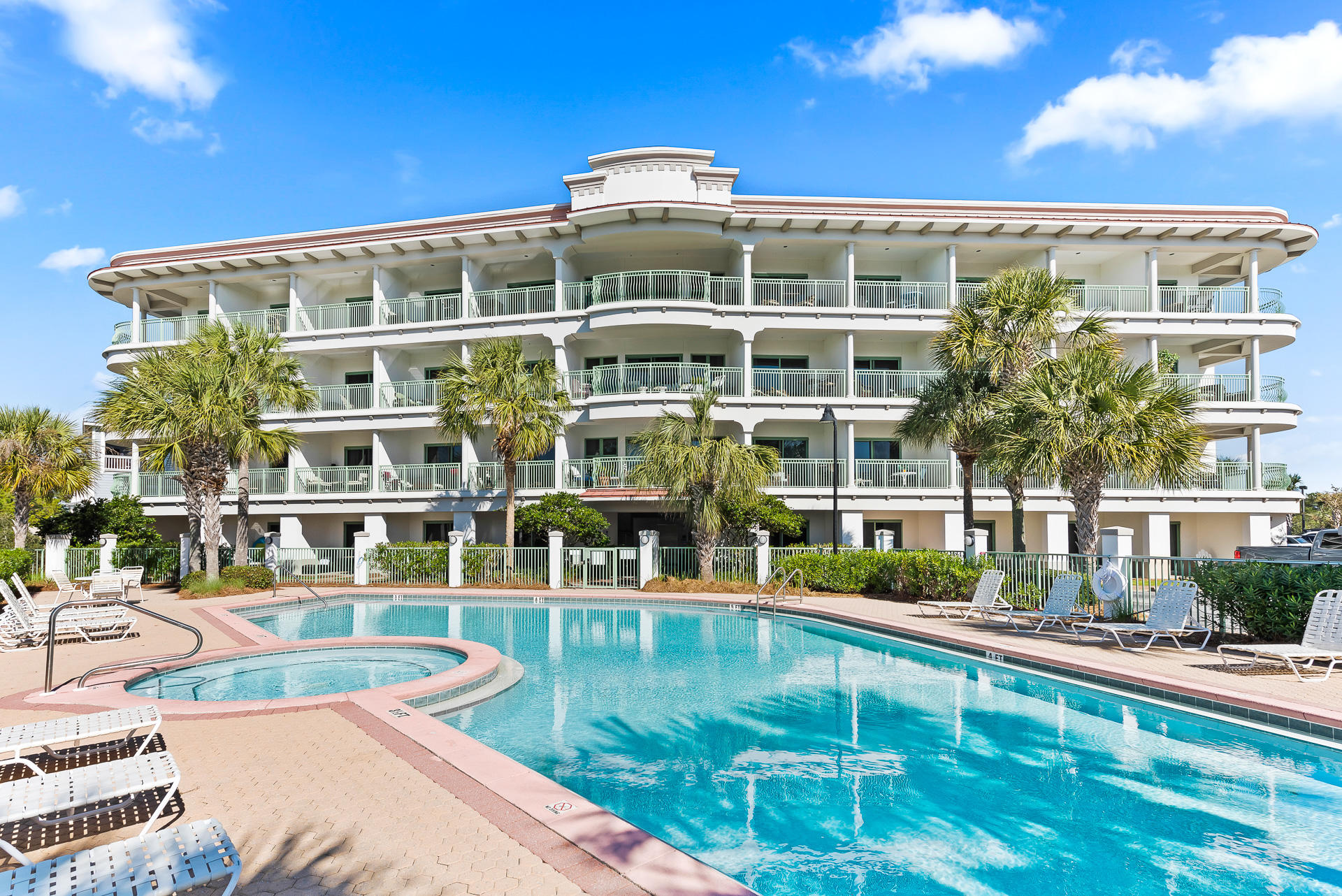 INN AT SEACREST BEACH (THE) - Residential