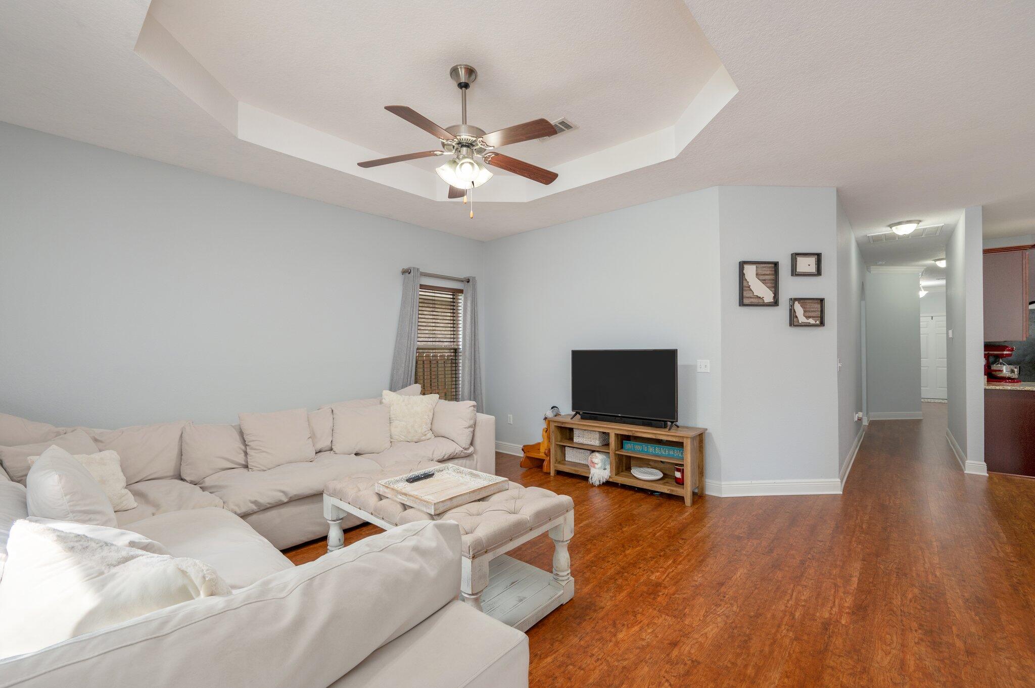 FOX VALLEY - Residential