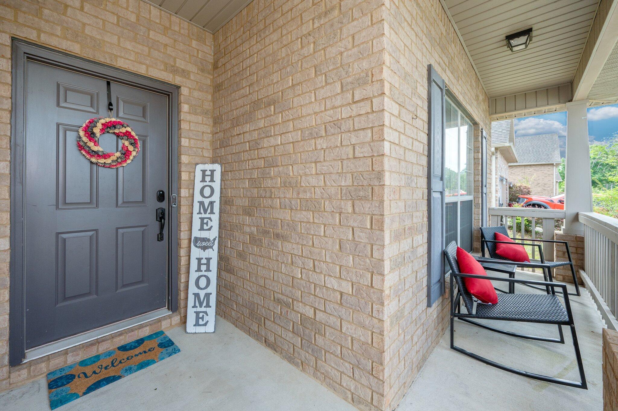 FOX VALLEY - Residential