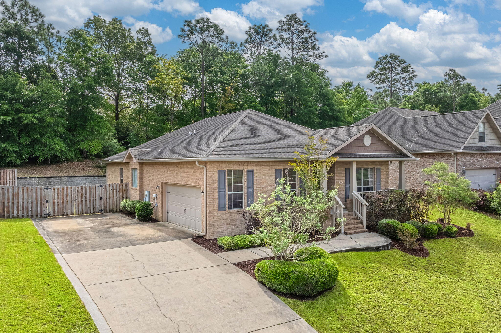 FOX VALLEY - Residential