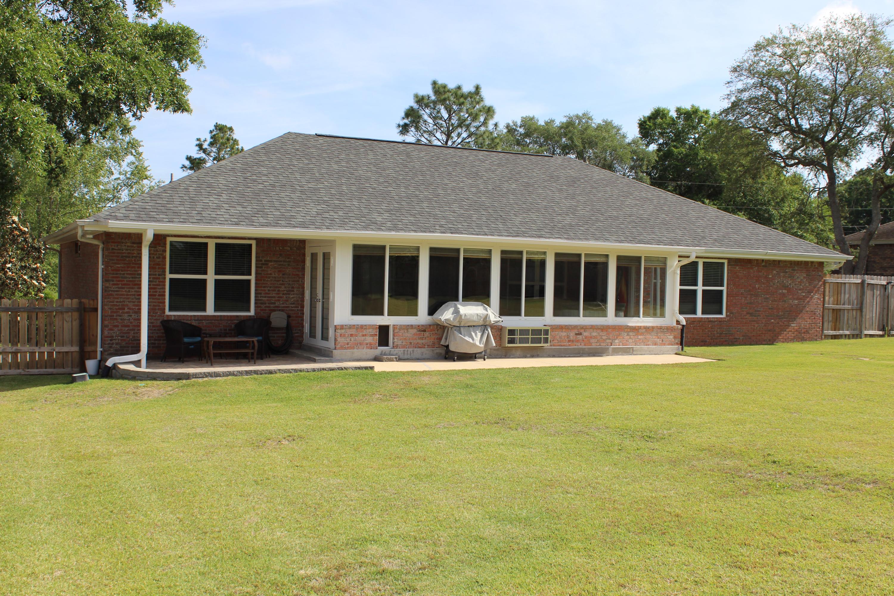 PAGE PLACE - Residential