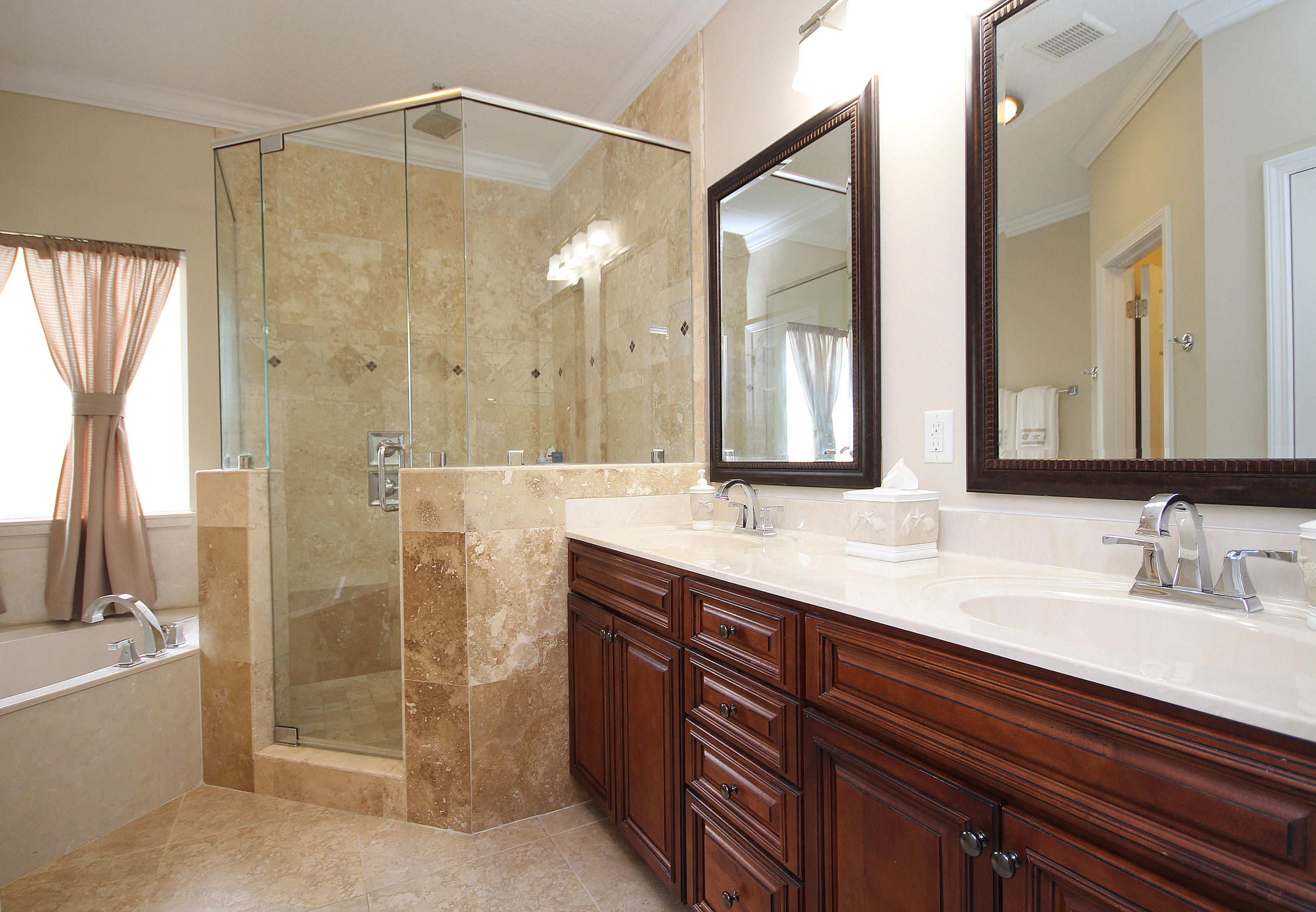 ROCKS COVE - Residential