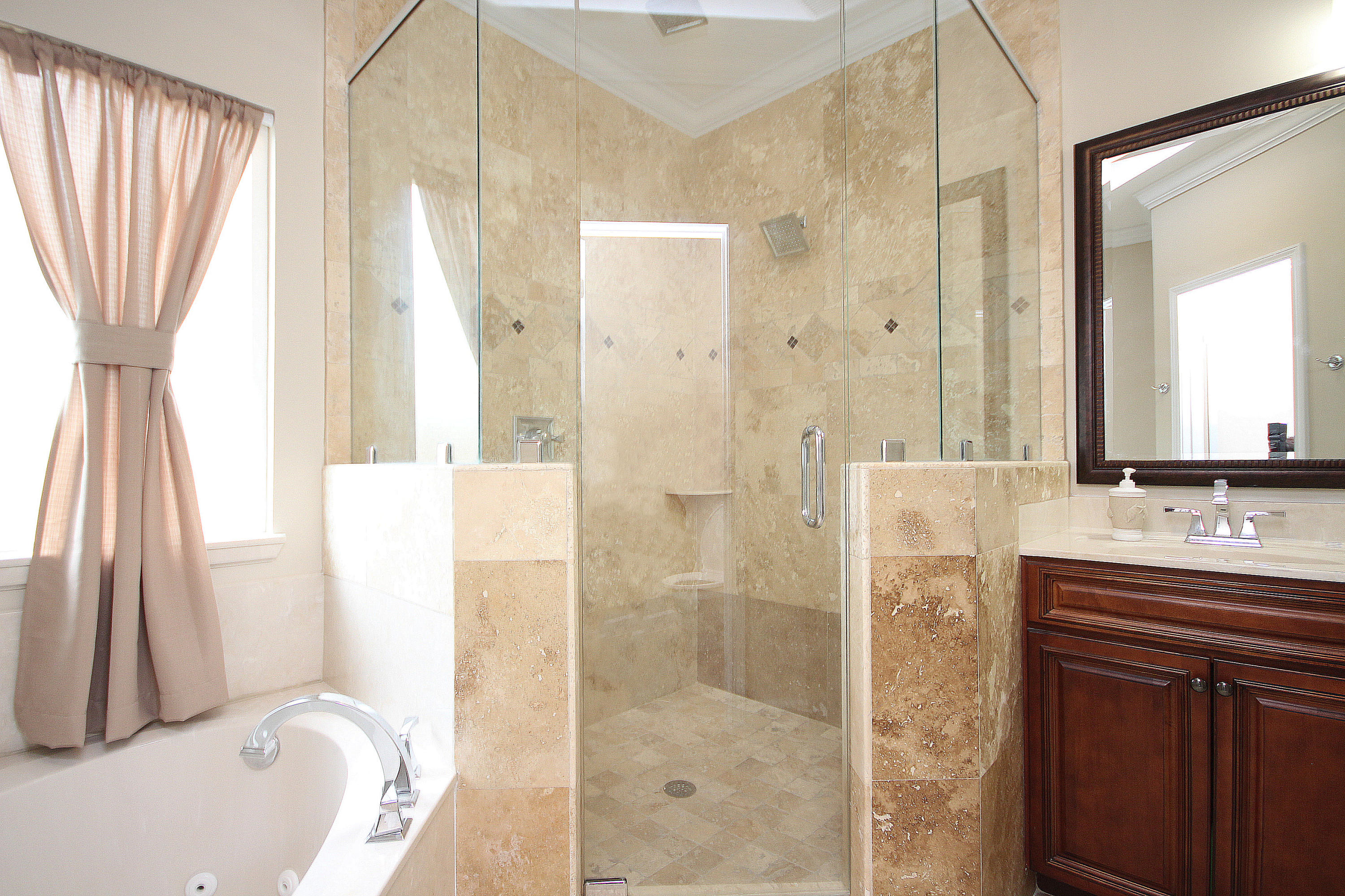 ROCKS COVE - Residential