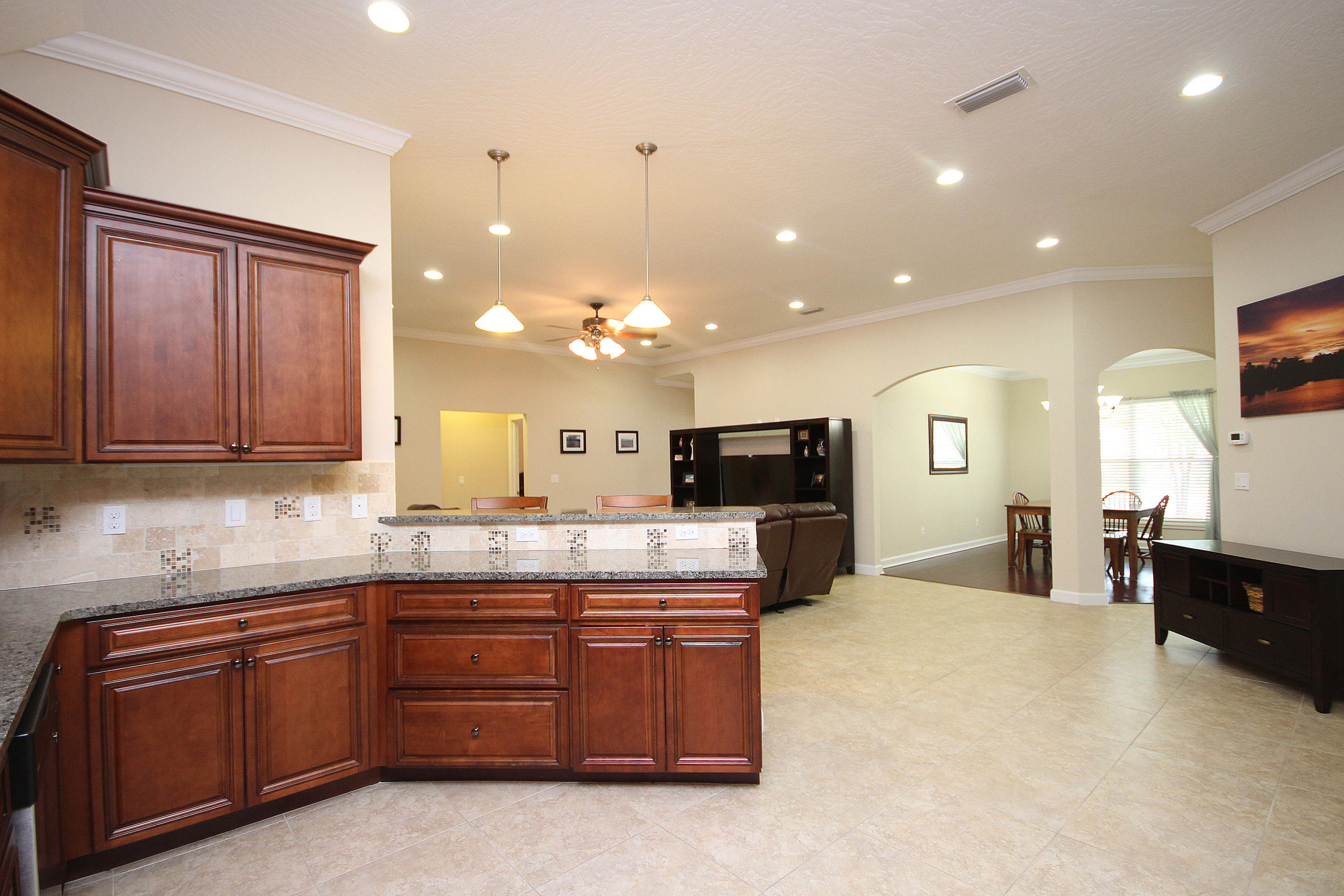 ROCKS COVE - Residential