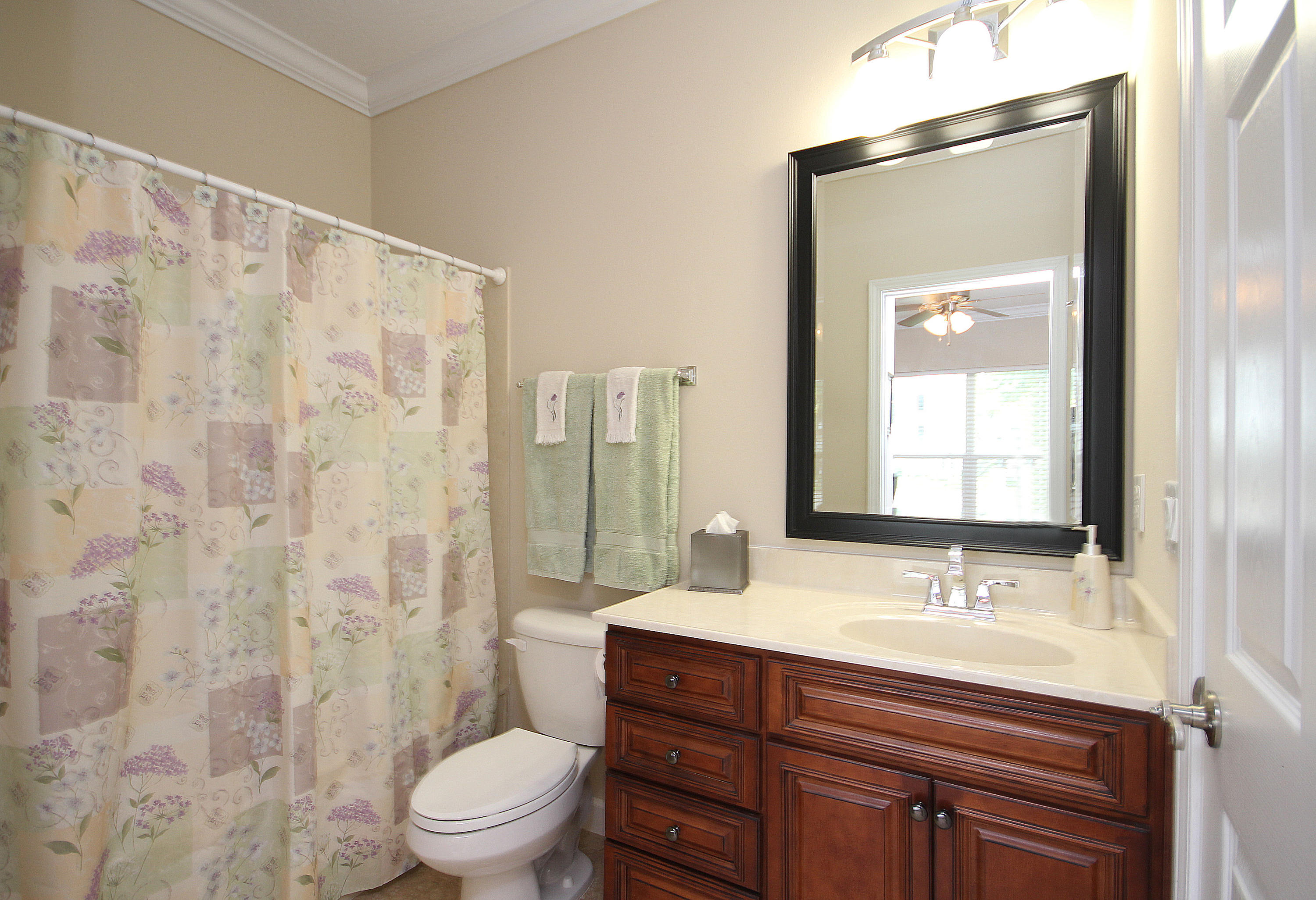 ROCKS COVE - Residential