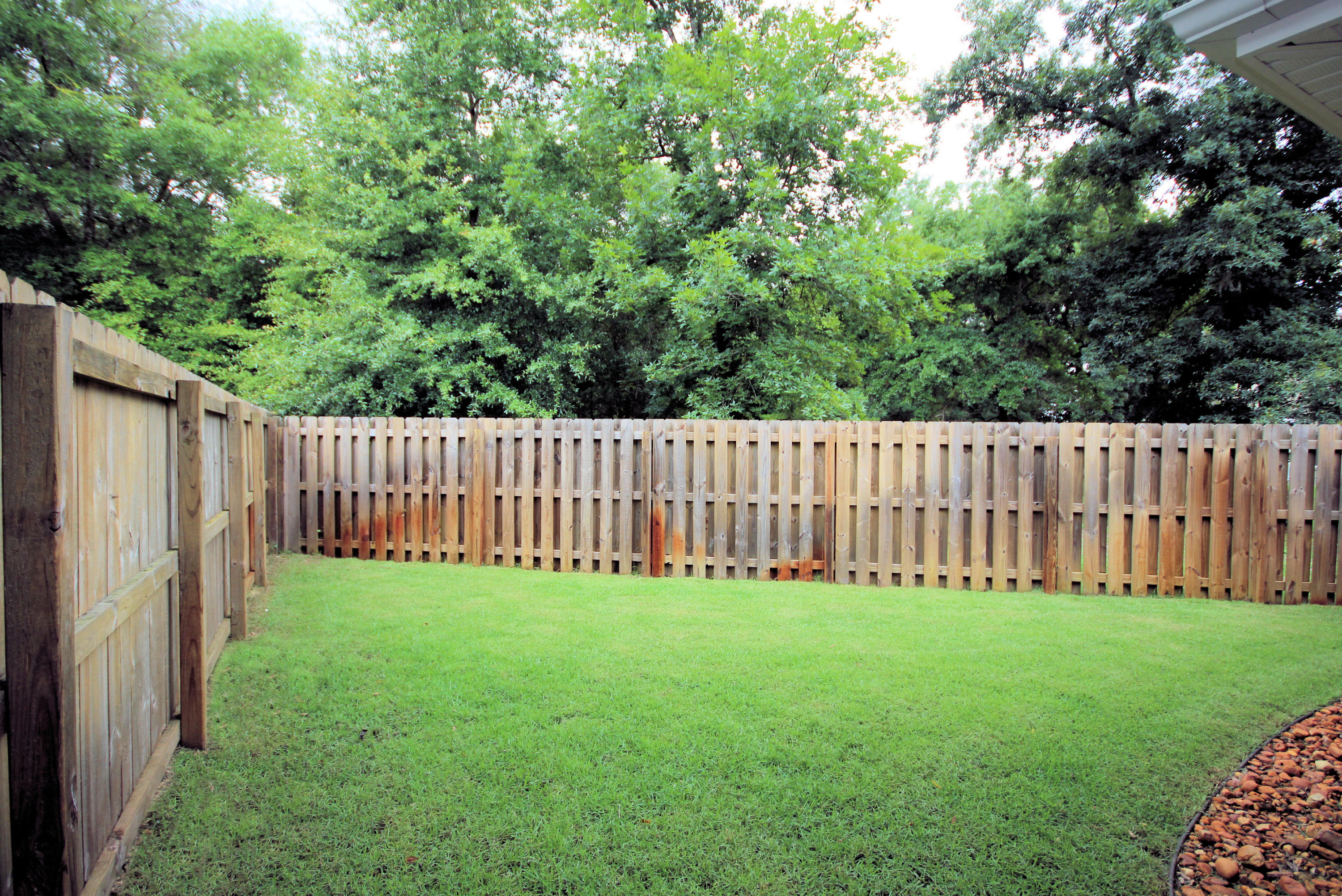 ROCKS COVE - Residential