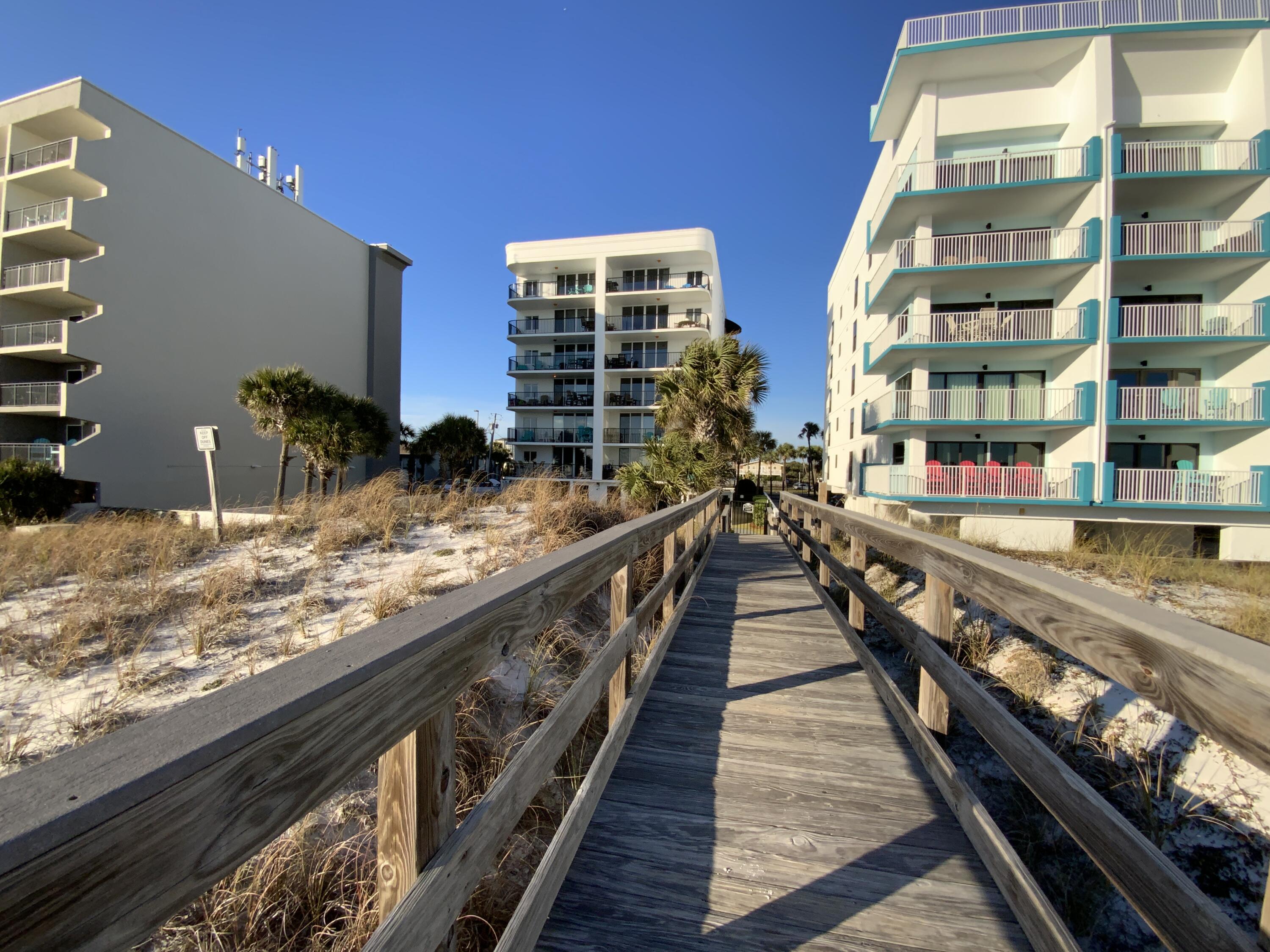 DUNE POINTE CONDO - Residential