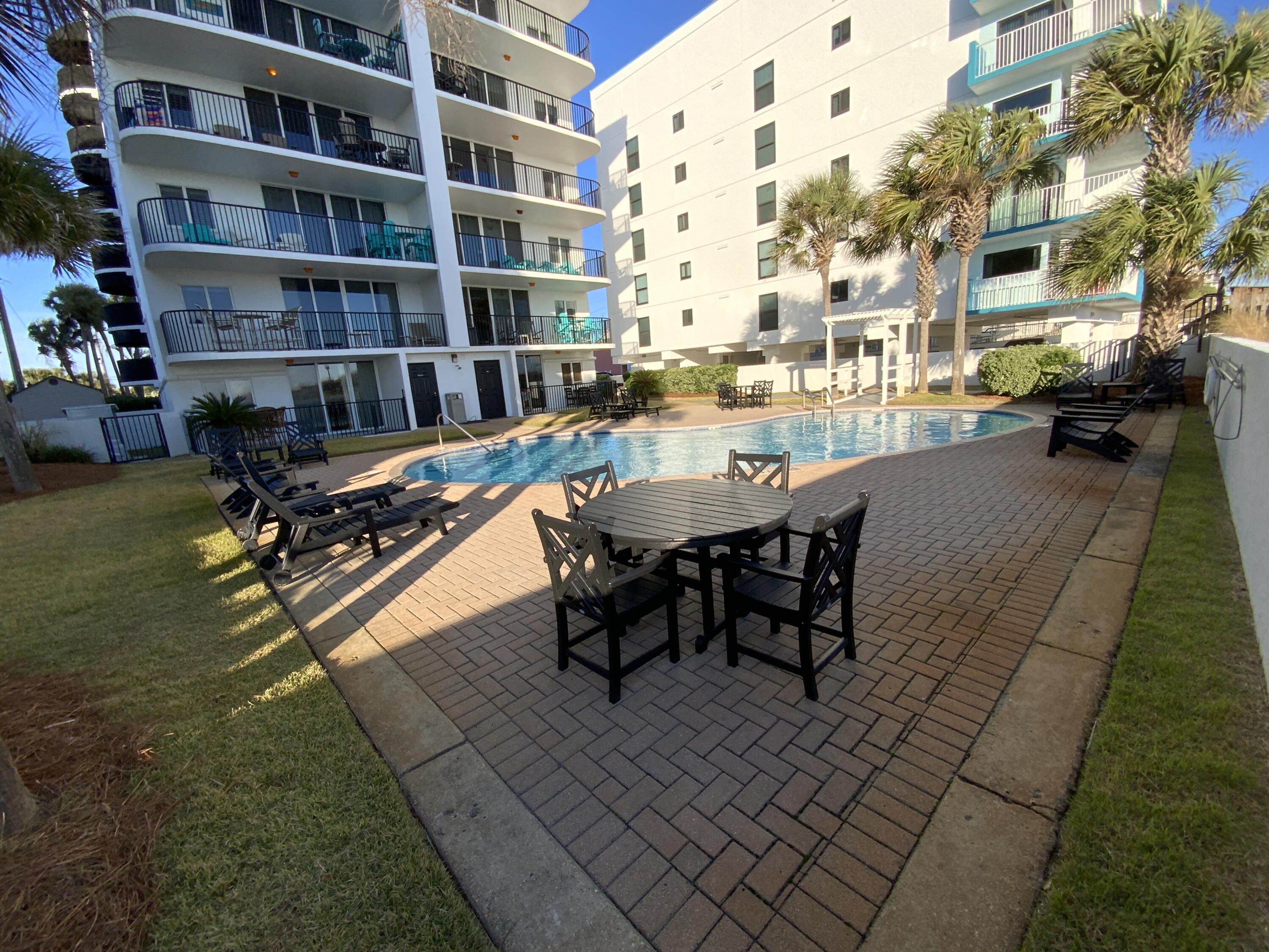 DUNE POINTE CONDO - Residential