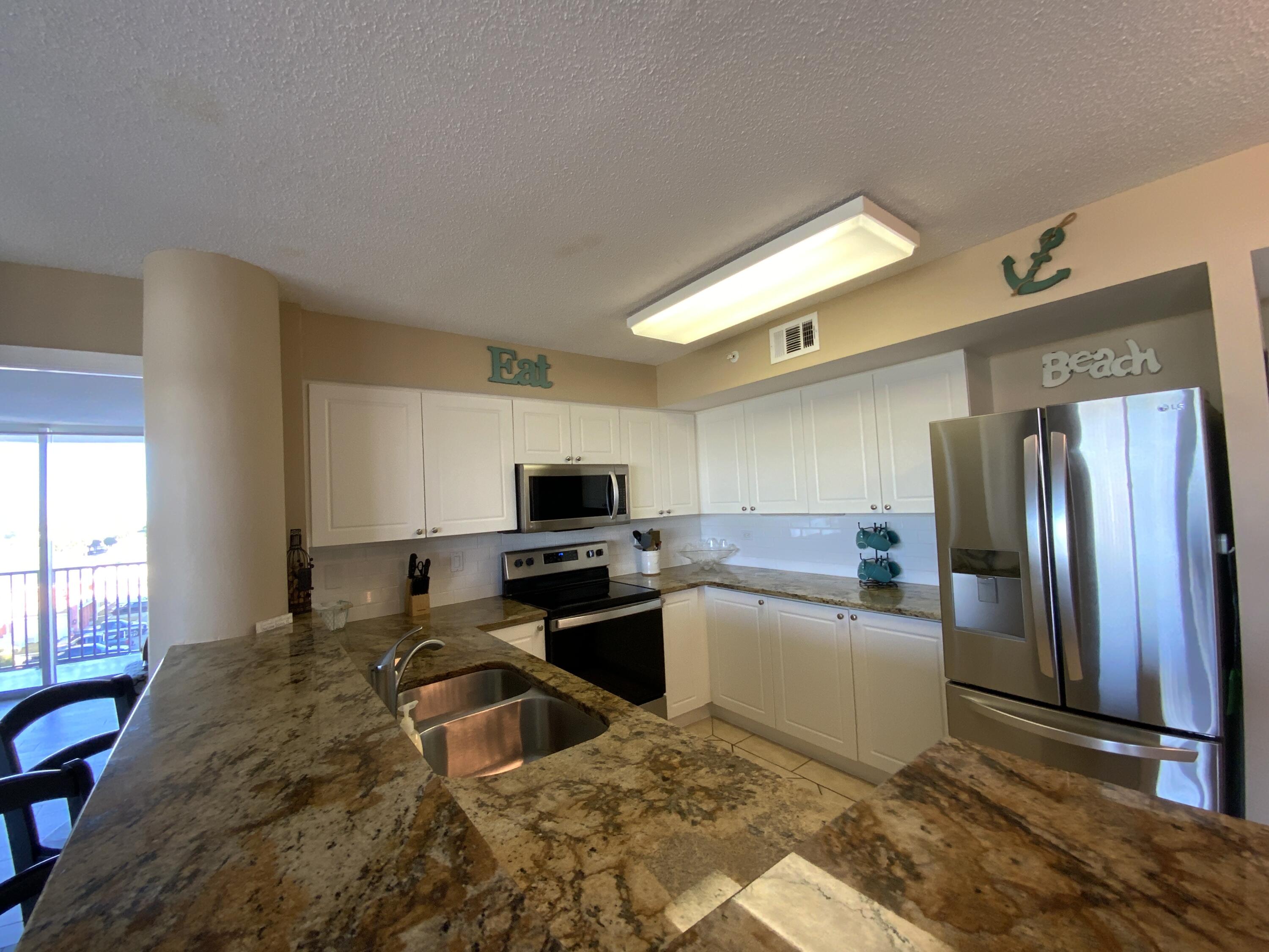 DUNE POINTE CONDO - Residential