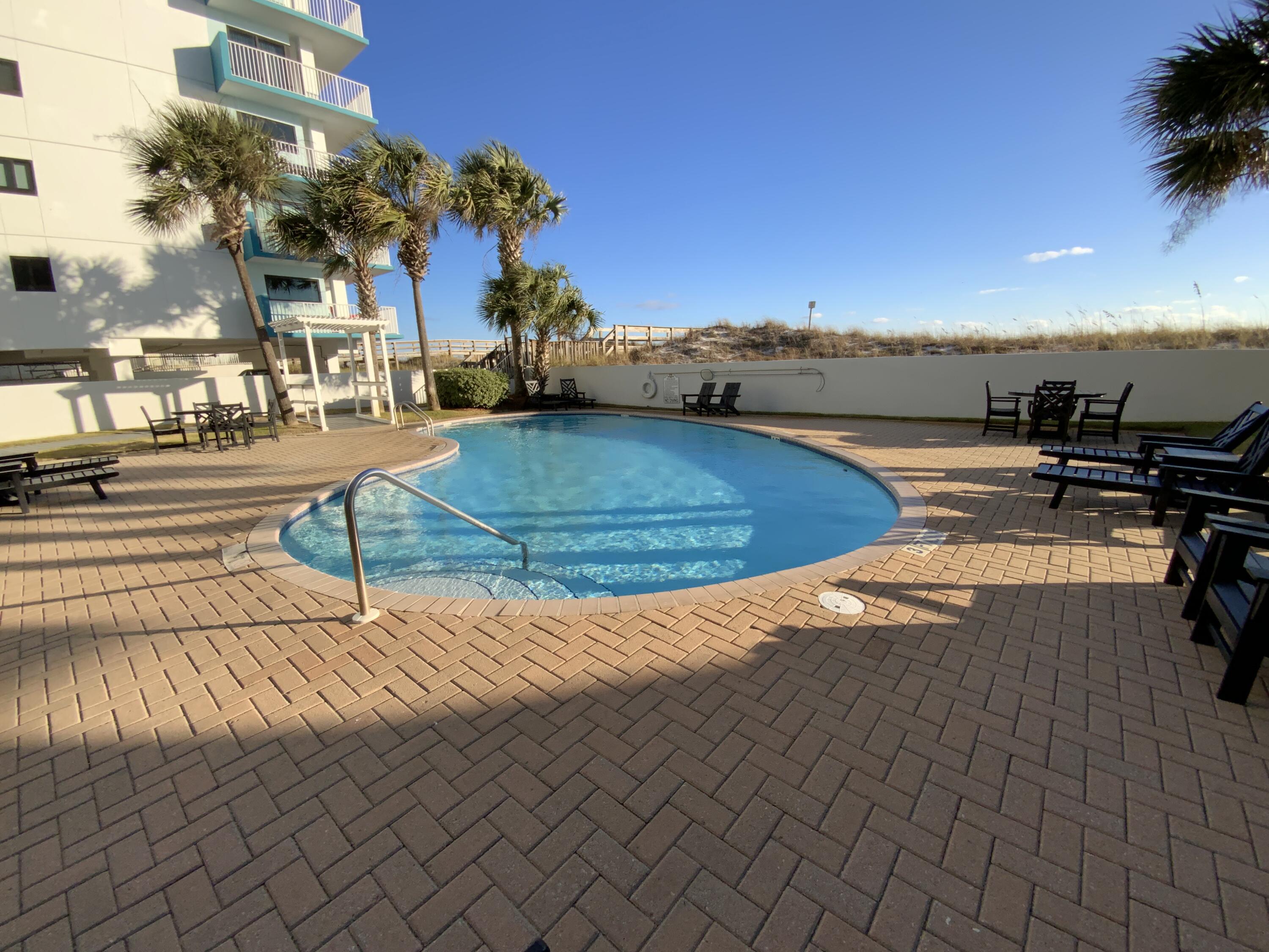 DUNE POINTE CONDO - Residential