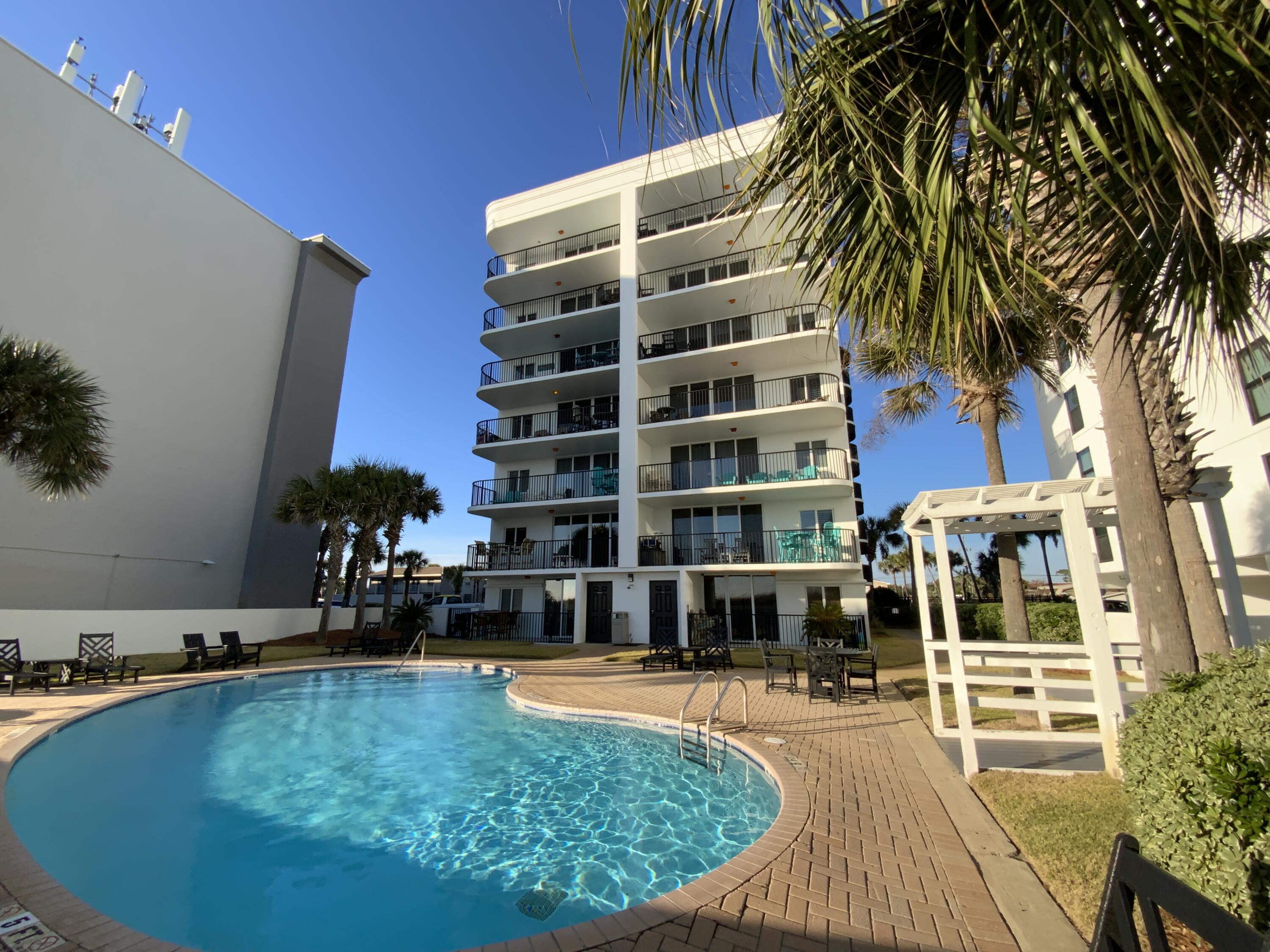 DUNE POINTE CONDO - Residential