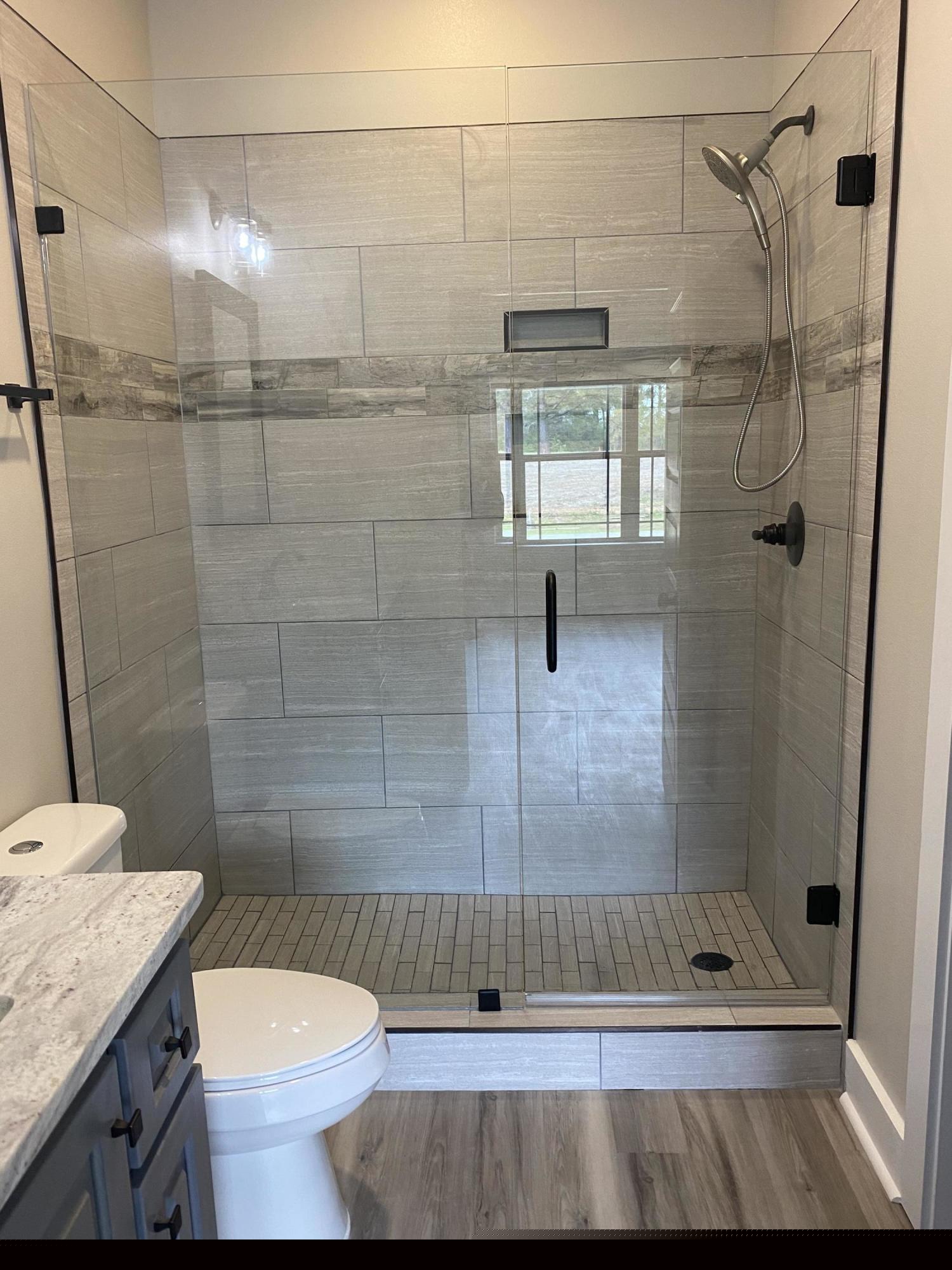 HUNTERS CREEK - Residential