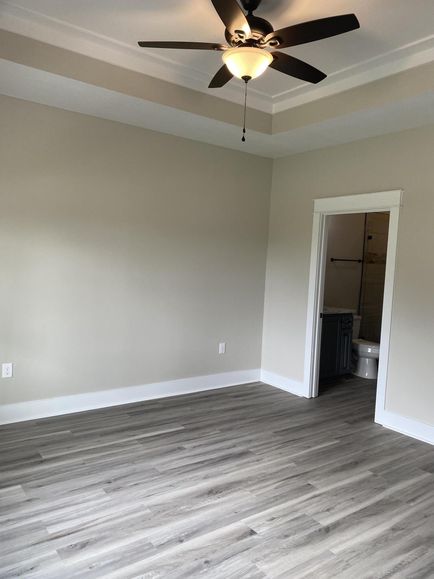 HUNTERS CREEK - Residential