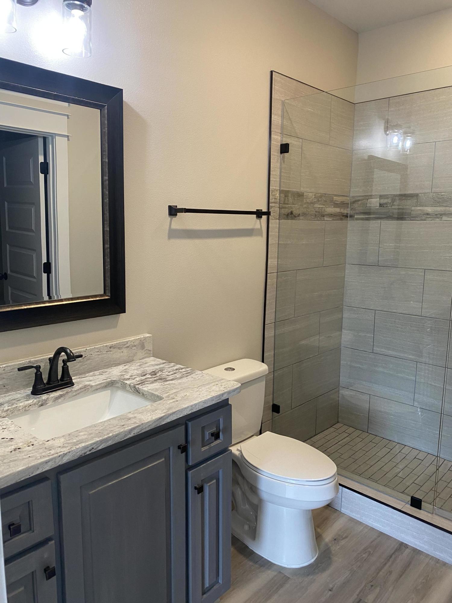 HUNTERS CREEK - Residential