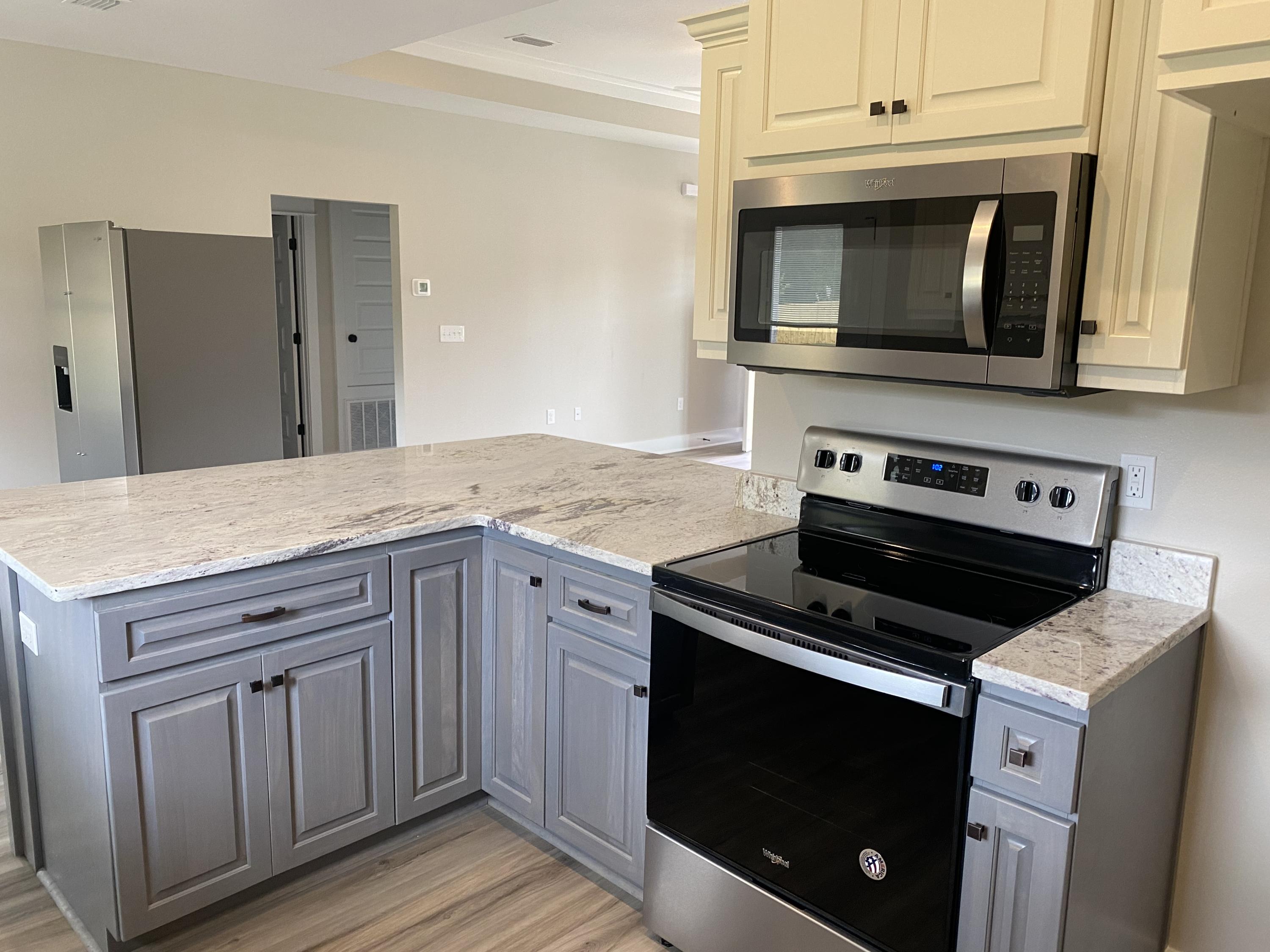 HUNTERS CREEK - Residential