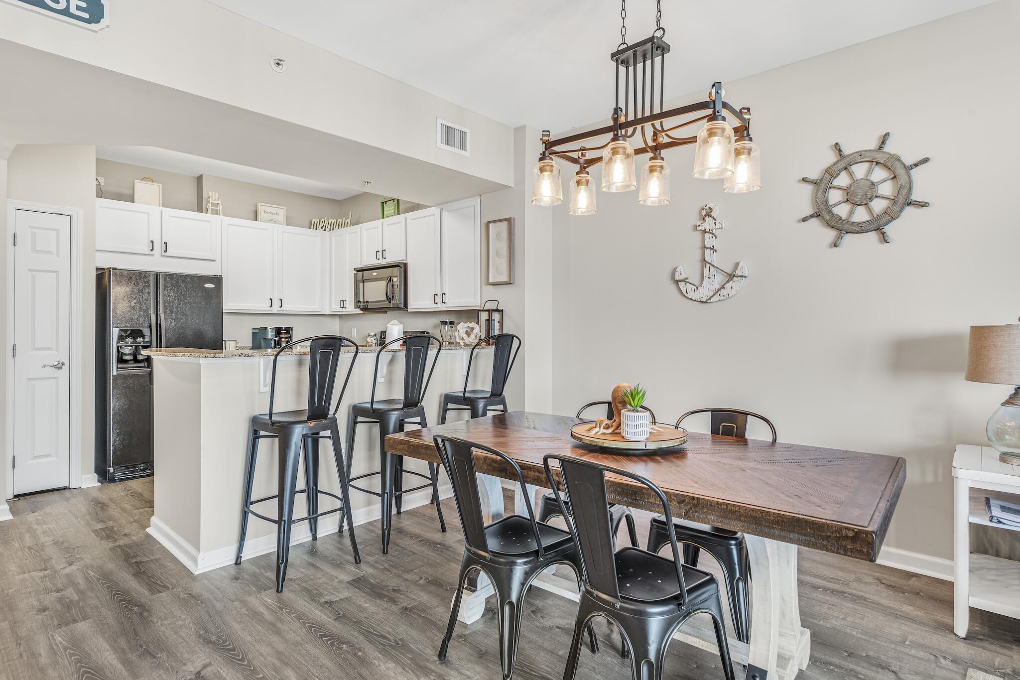 THE PALMS OF DESTIN - Residential