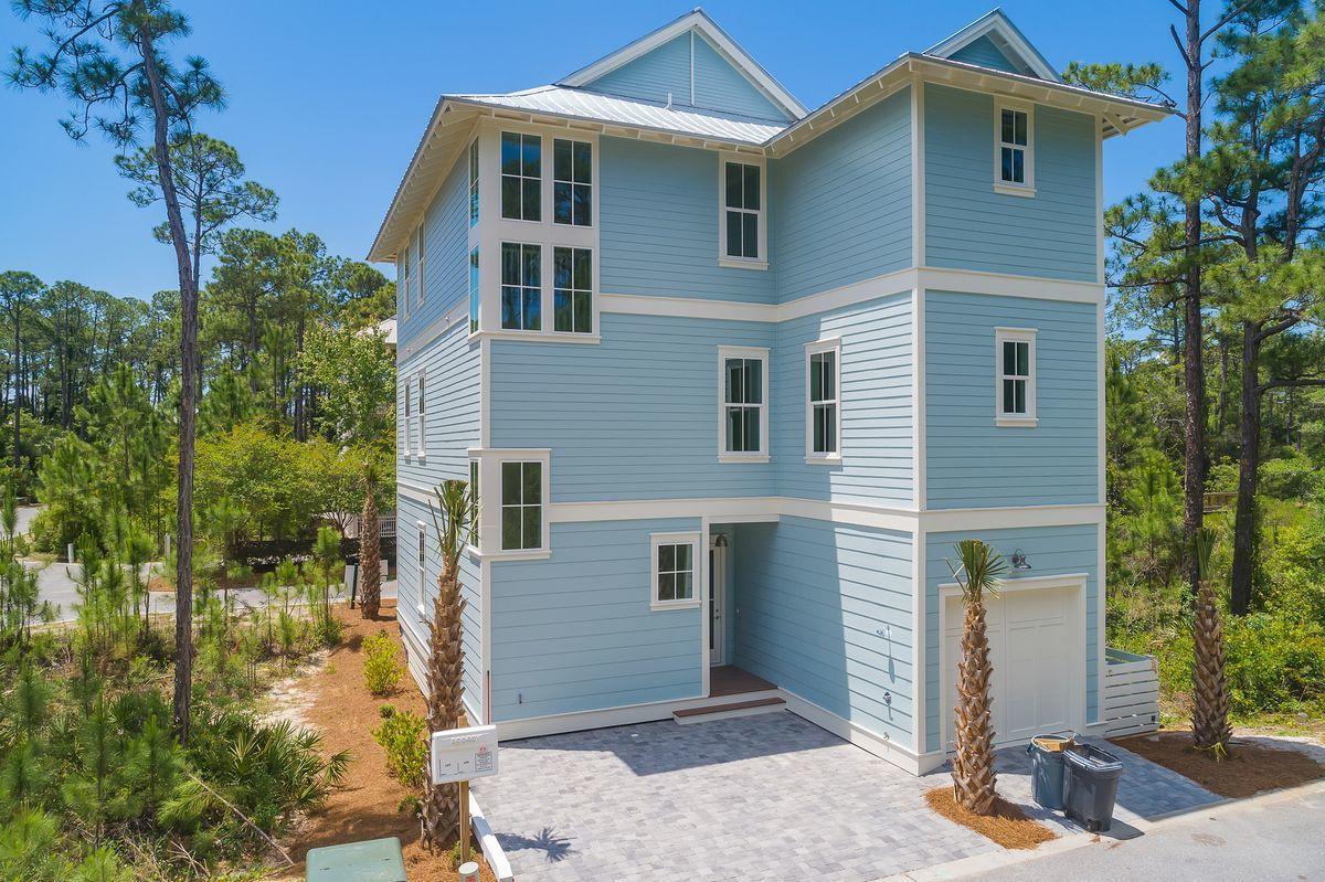 TREETOP VILLAGE - Residential