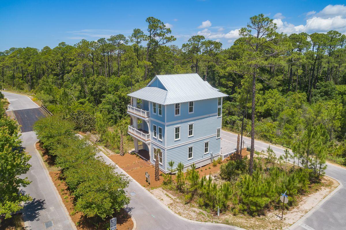 TREETOP VILLAGE - Residential