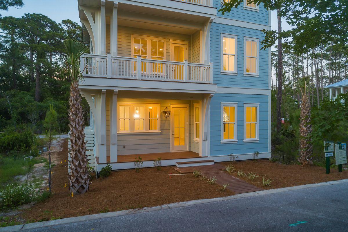 TREETOP VILLAGE - Residential