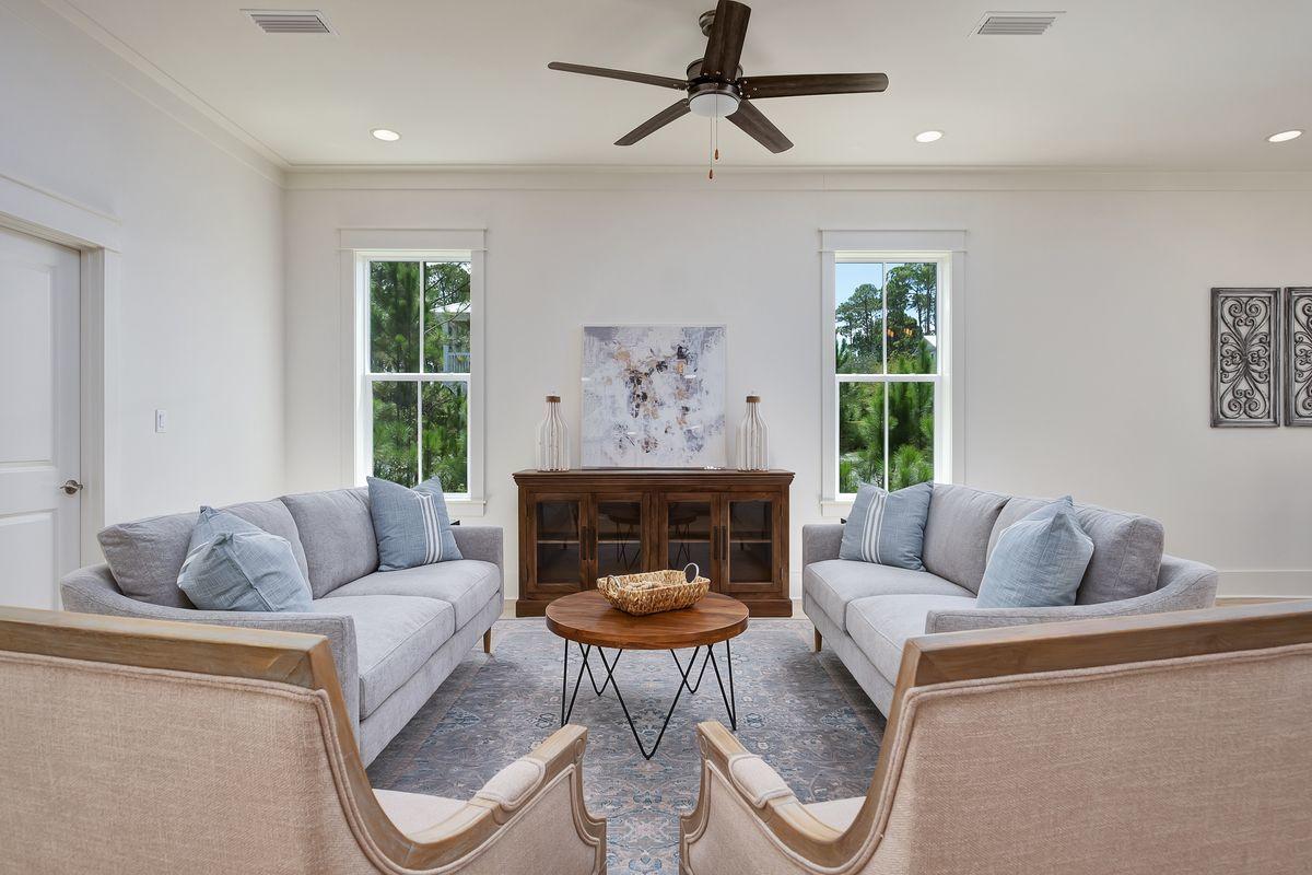 TREETOP VILLAGE - Residential