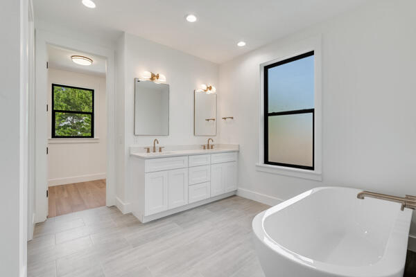 DAUGHETTES AMENDED - Residential