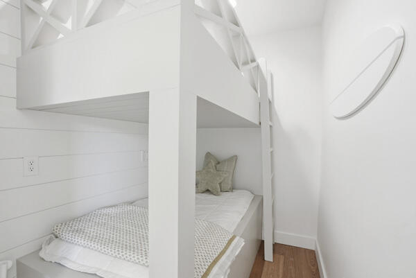 DAUGHETTES AMENDED - Residential