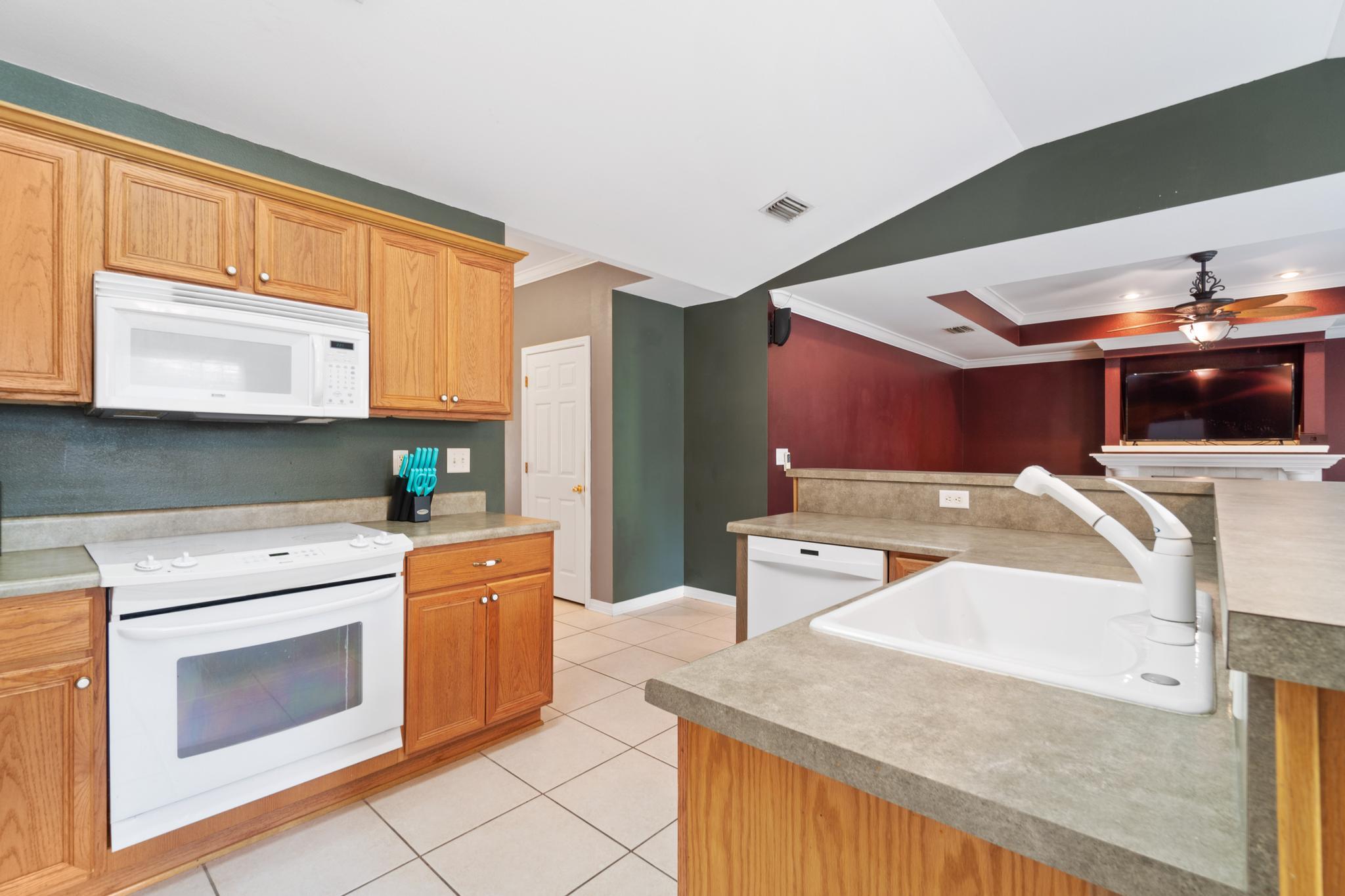 LILLIE HODGES - Residential