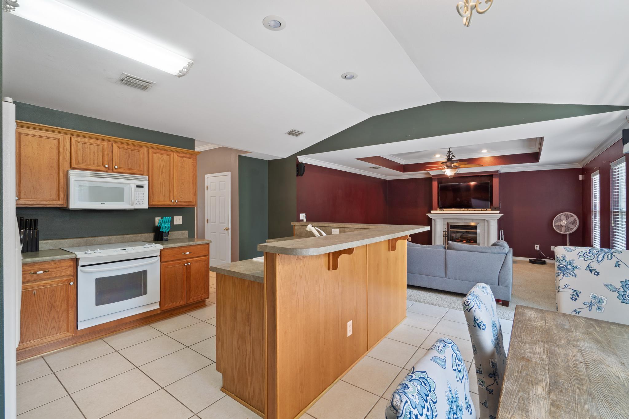 LILLIE HODGES - Residential