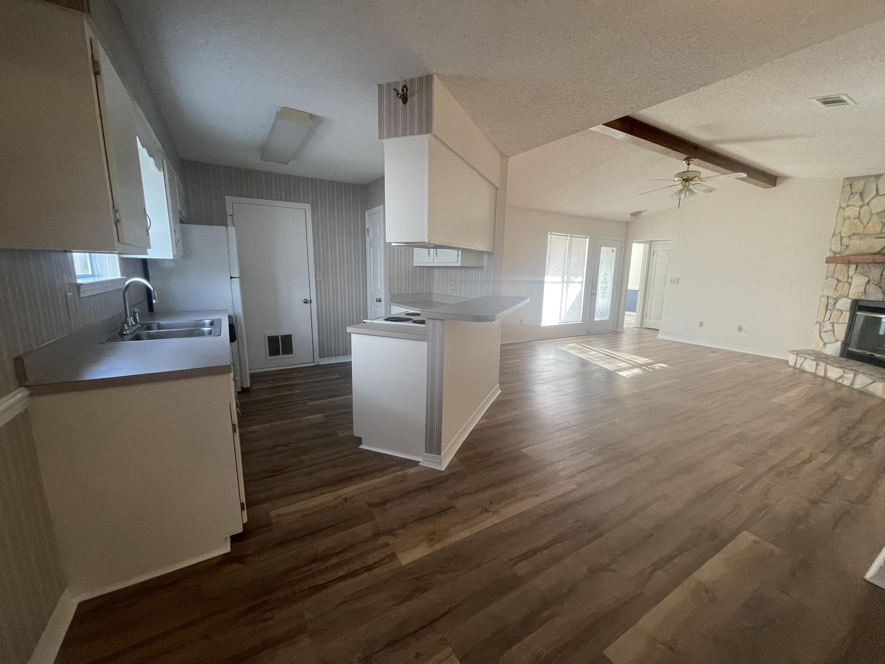 BLUE PINE VILLAGE AMENDED - Residential Lease