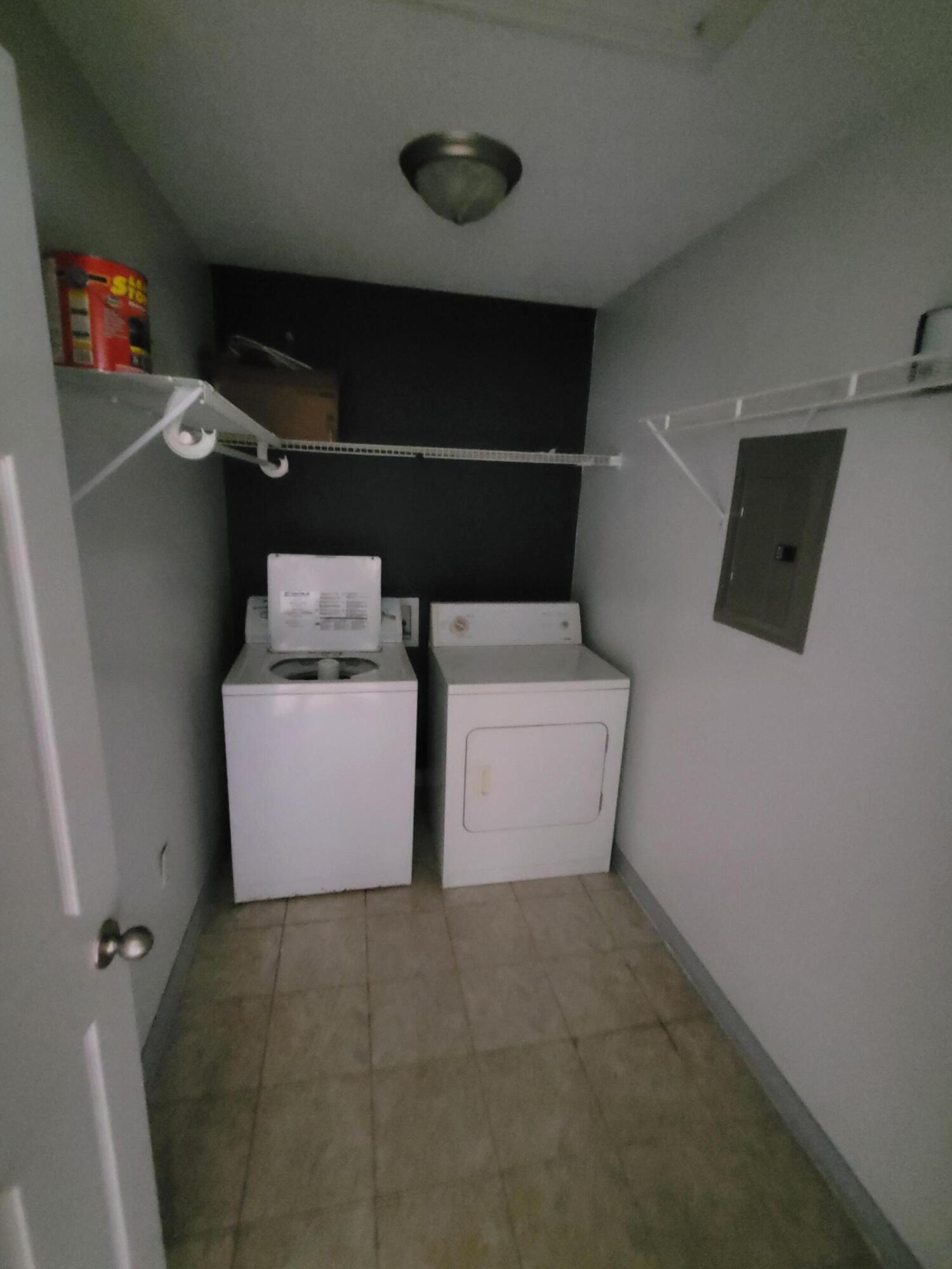 NORTH SUPERGROUP (221000.00) - Residential