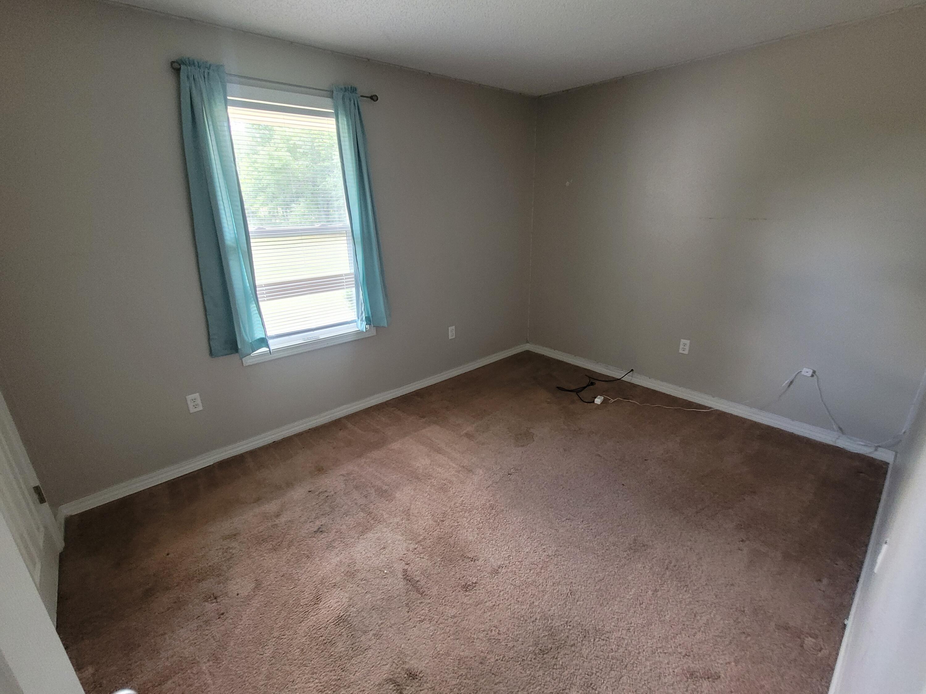 NORTH SUPERGROUP (221000.00) - Residential