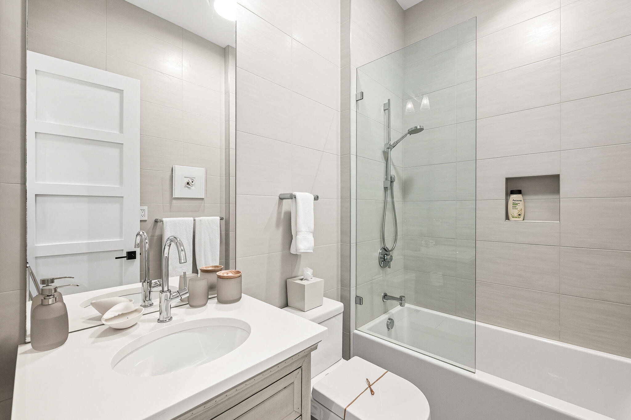 ALYS BEACH - Residential