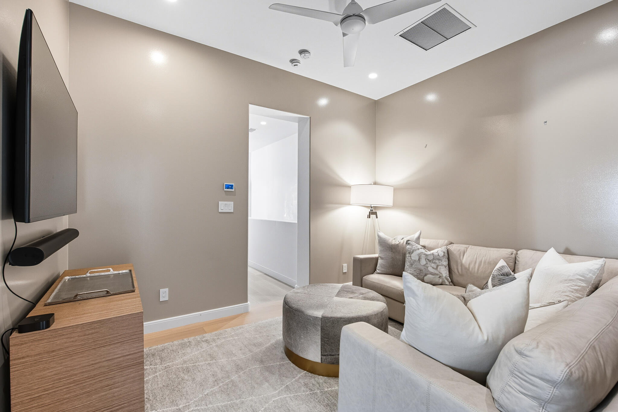 ALYS BEACH - Residential