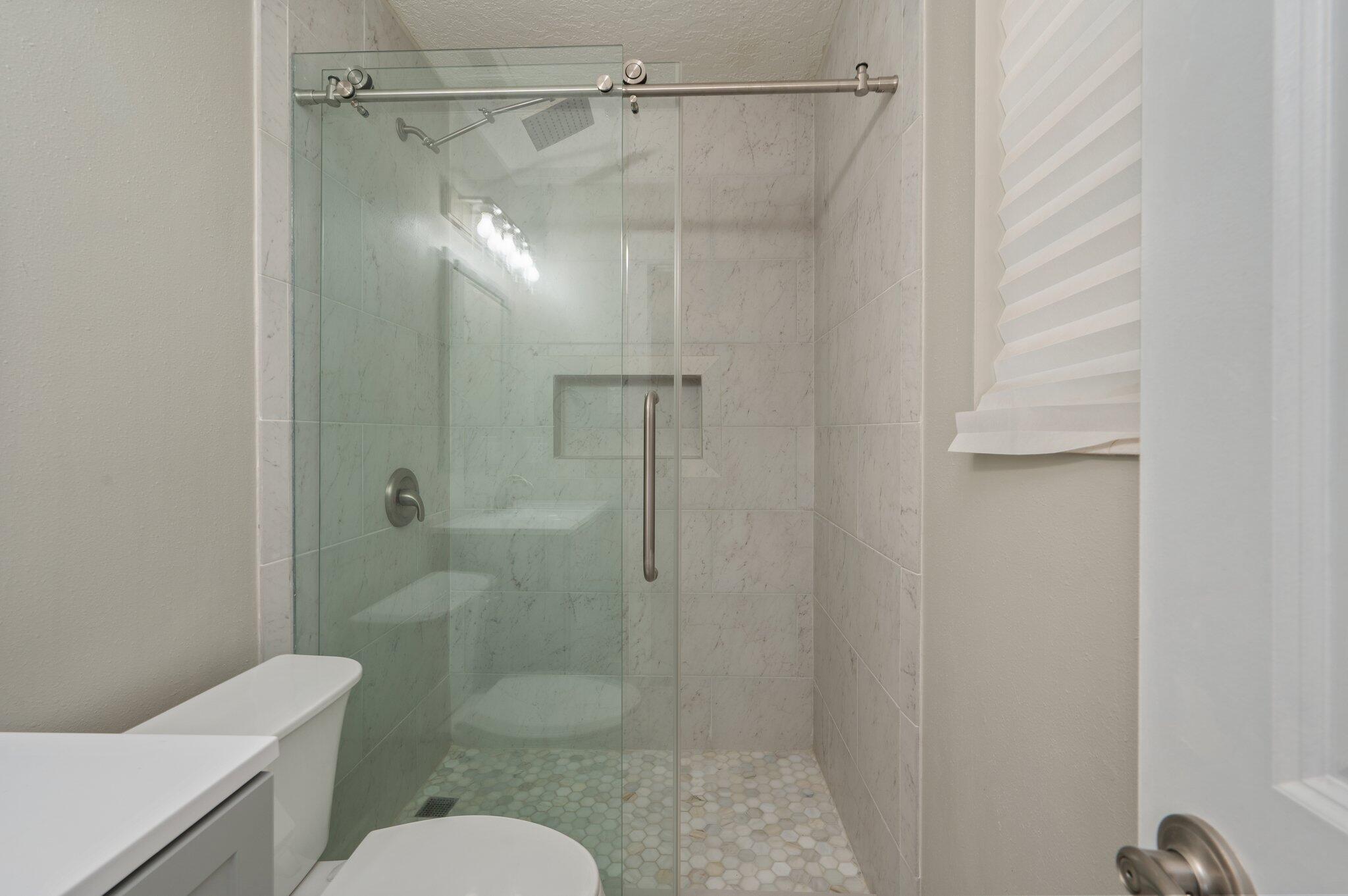 EGLIN HIGHWAY - Residential Lease