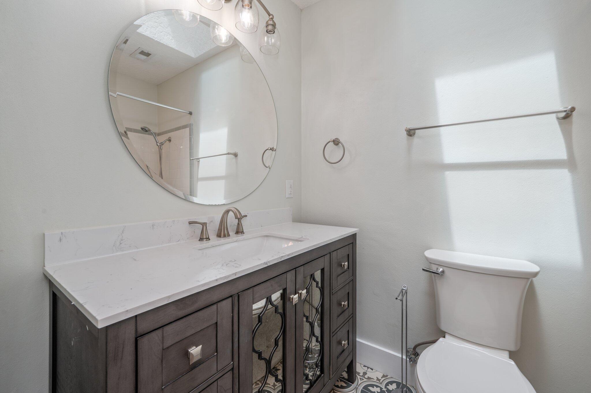 EGLIN HIGHWAY - Residential Lease