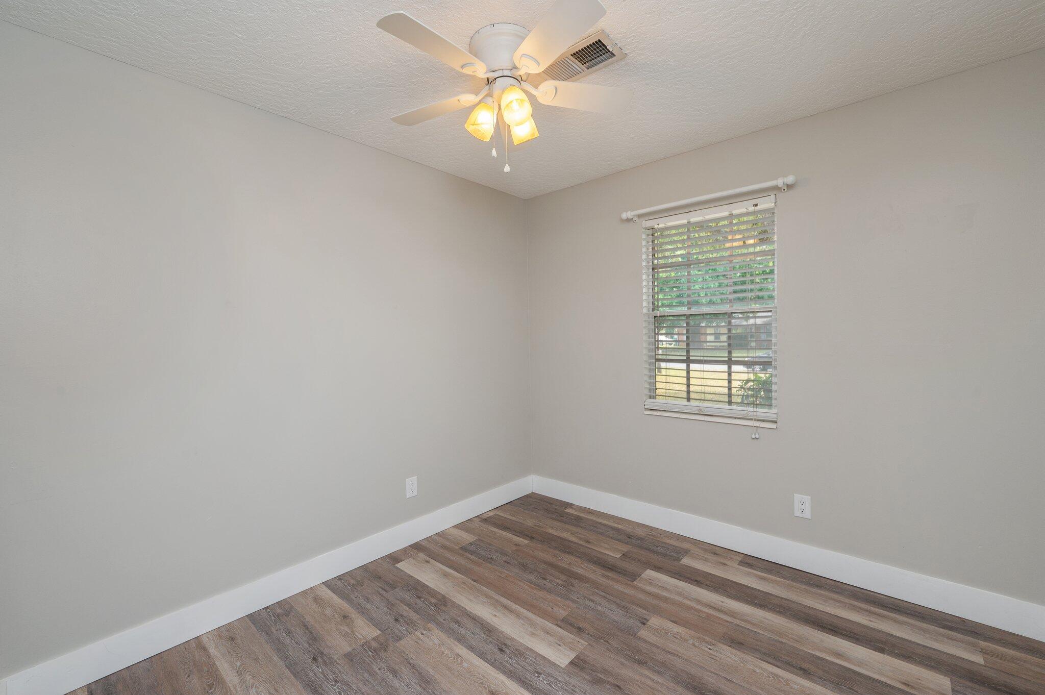 EGLIN HIGHWAY - Residential Lease