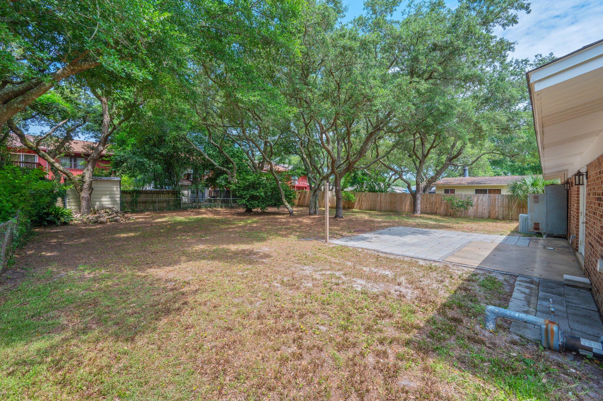 EGLIN HIGHWAY - Residential Lease