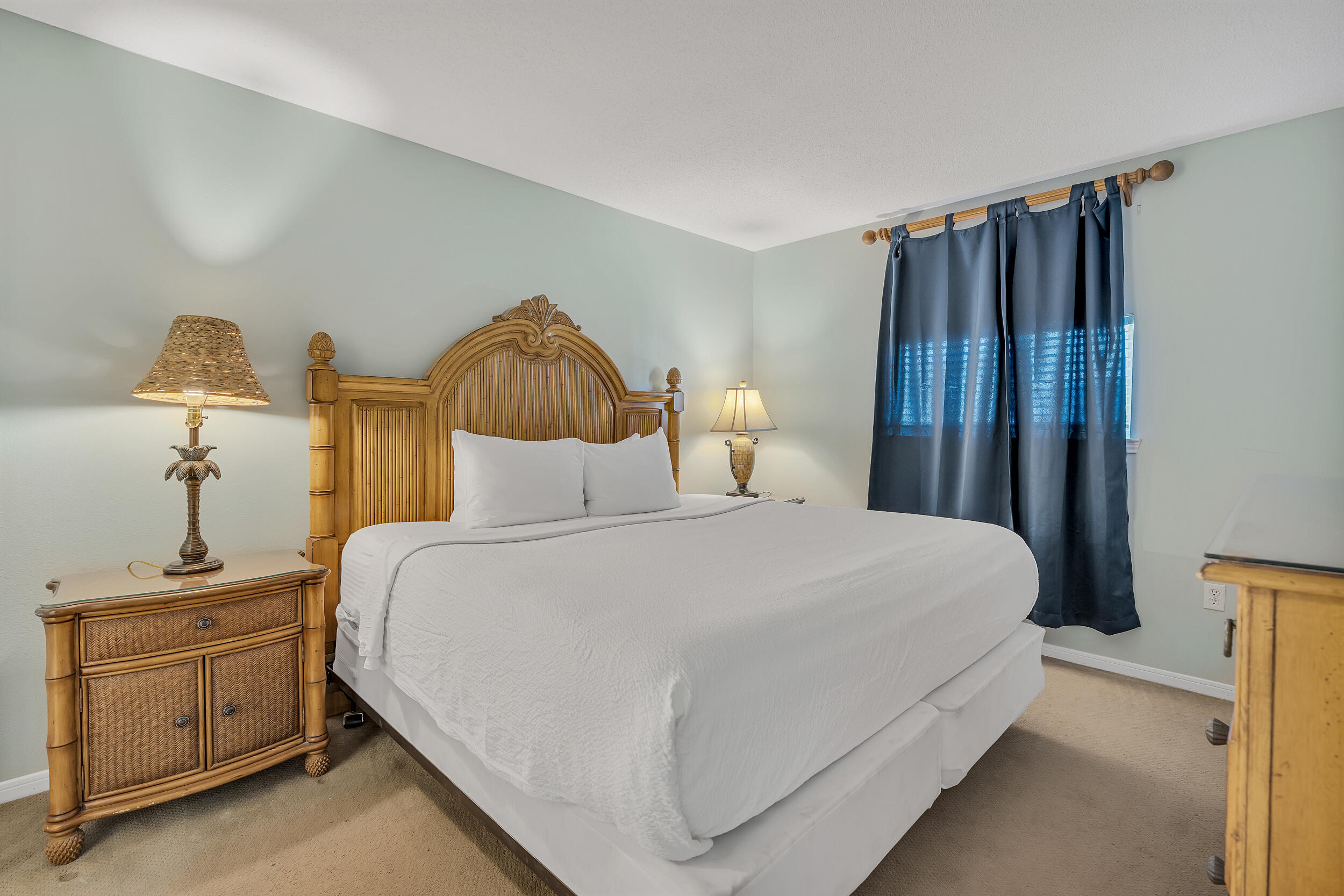 CRYSTAL SANDS CONDO - Residential