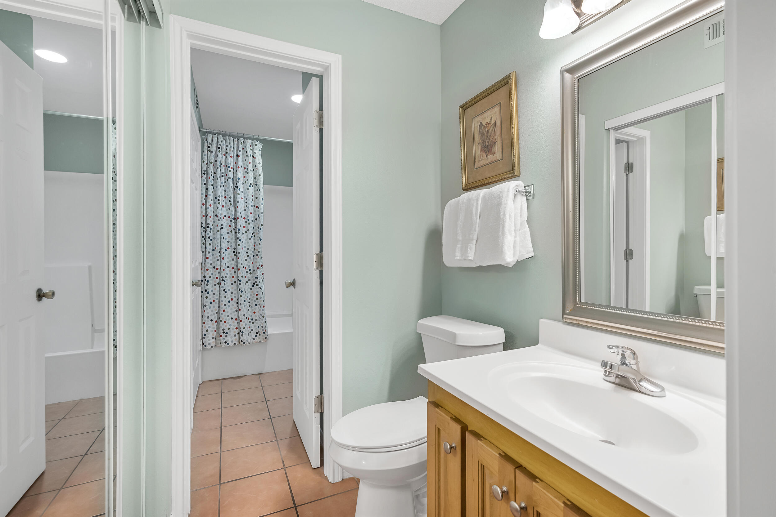 CRYSTAL SANDS CONDO - Residential