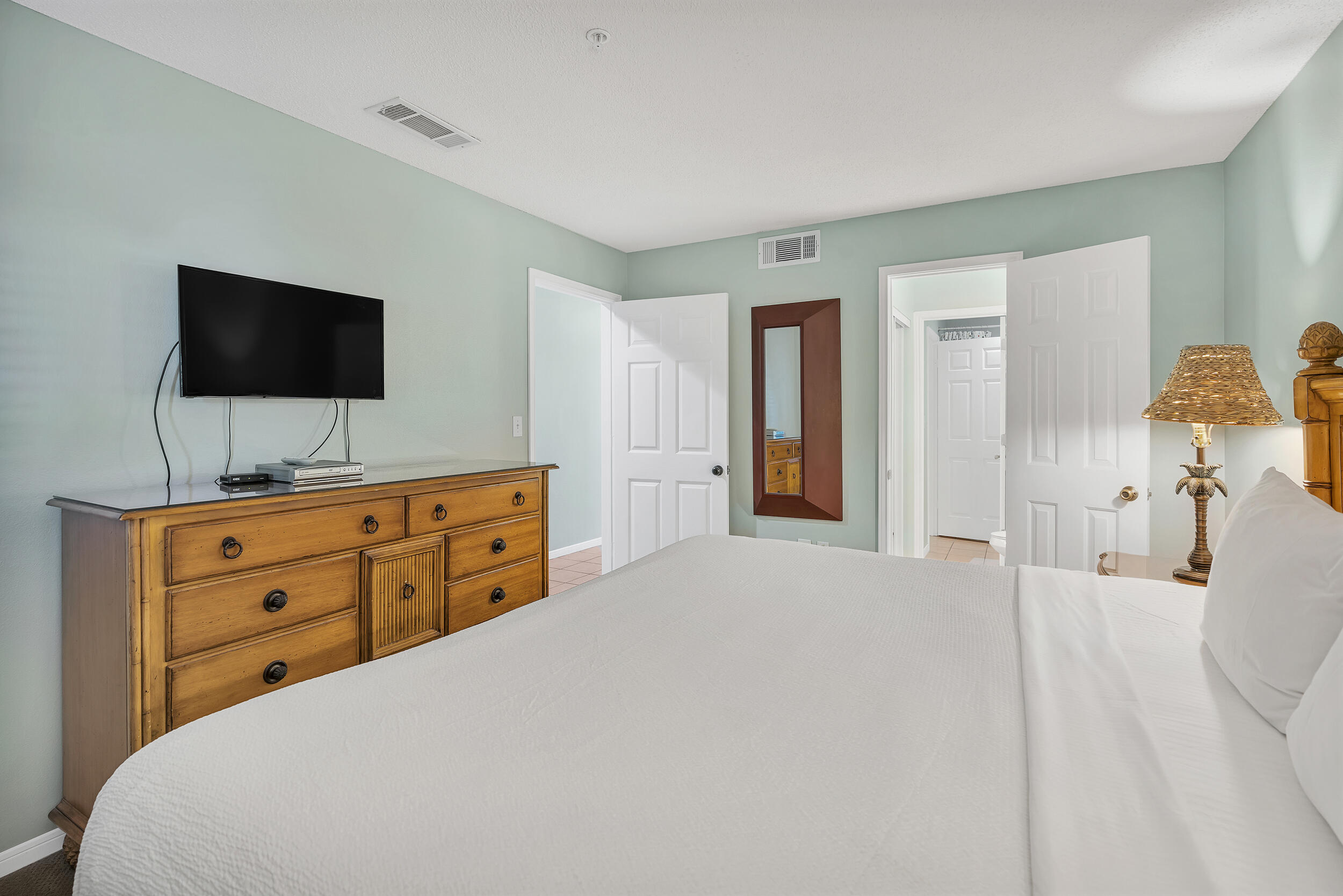 CRYSTAL SANDS CONDO - Residential