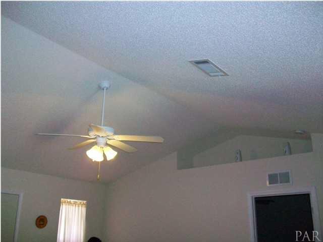 PLANTATION WOODS - Residential