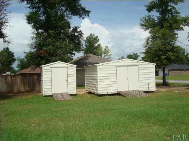 PLANTATION WOODS - Residential