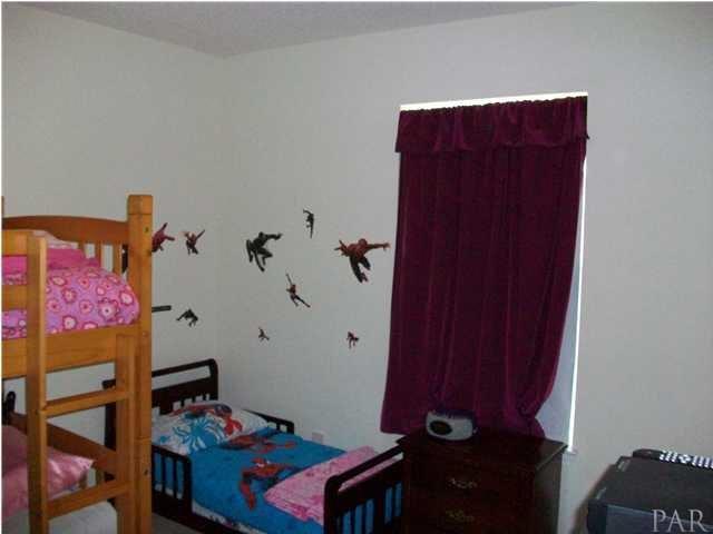 PLANTATION WOODS - Residential