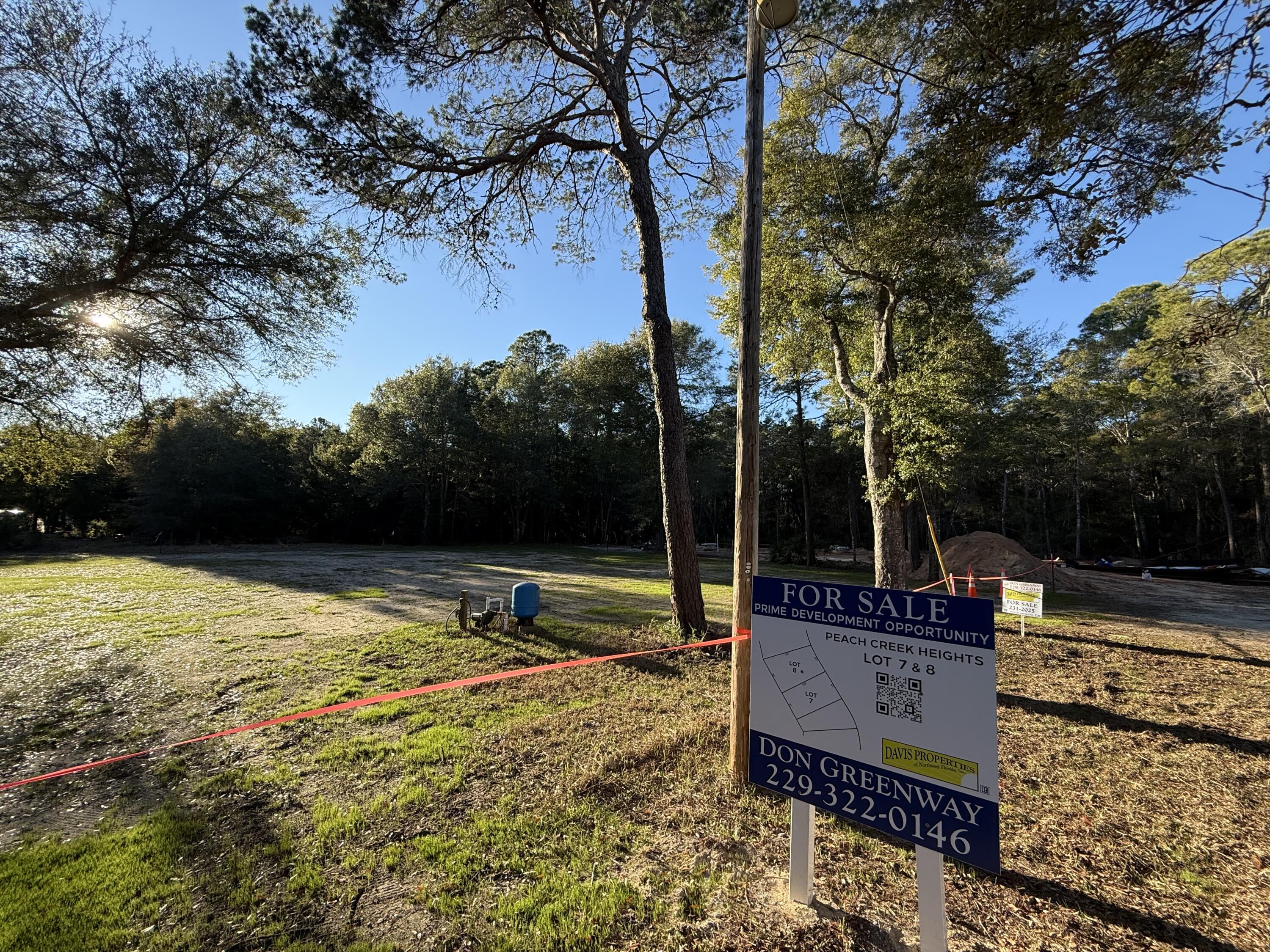 PEACHTREE HEIGHTS - Land