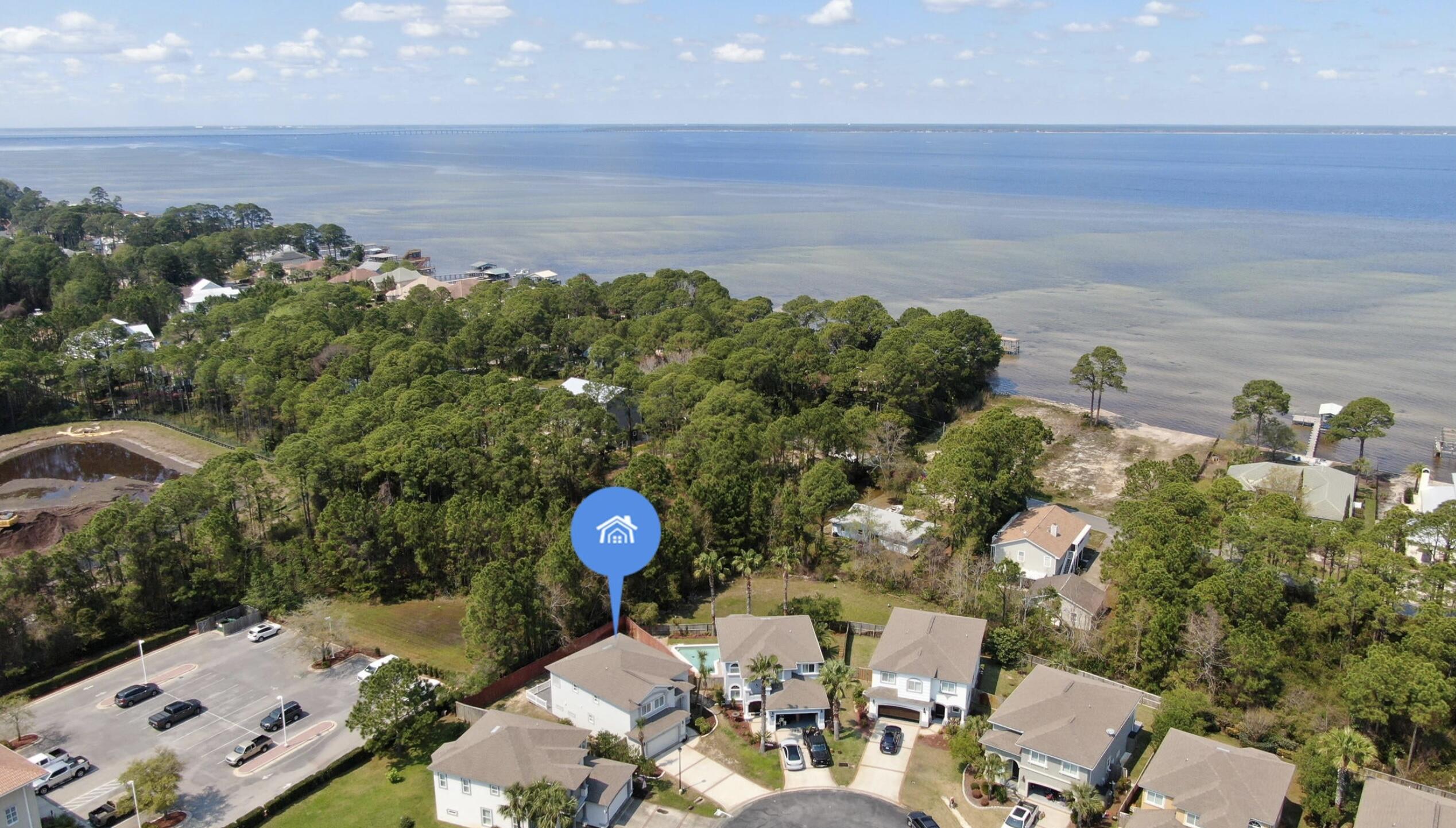 BAYWALK - Residential Lease
