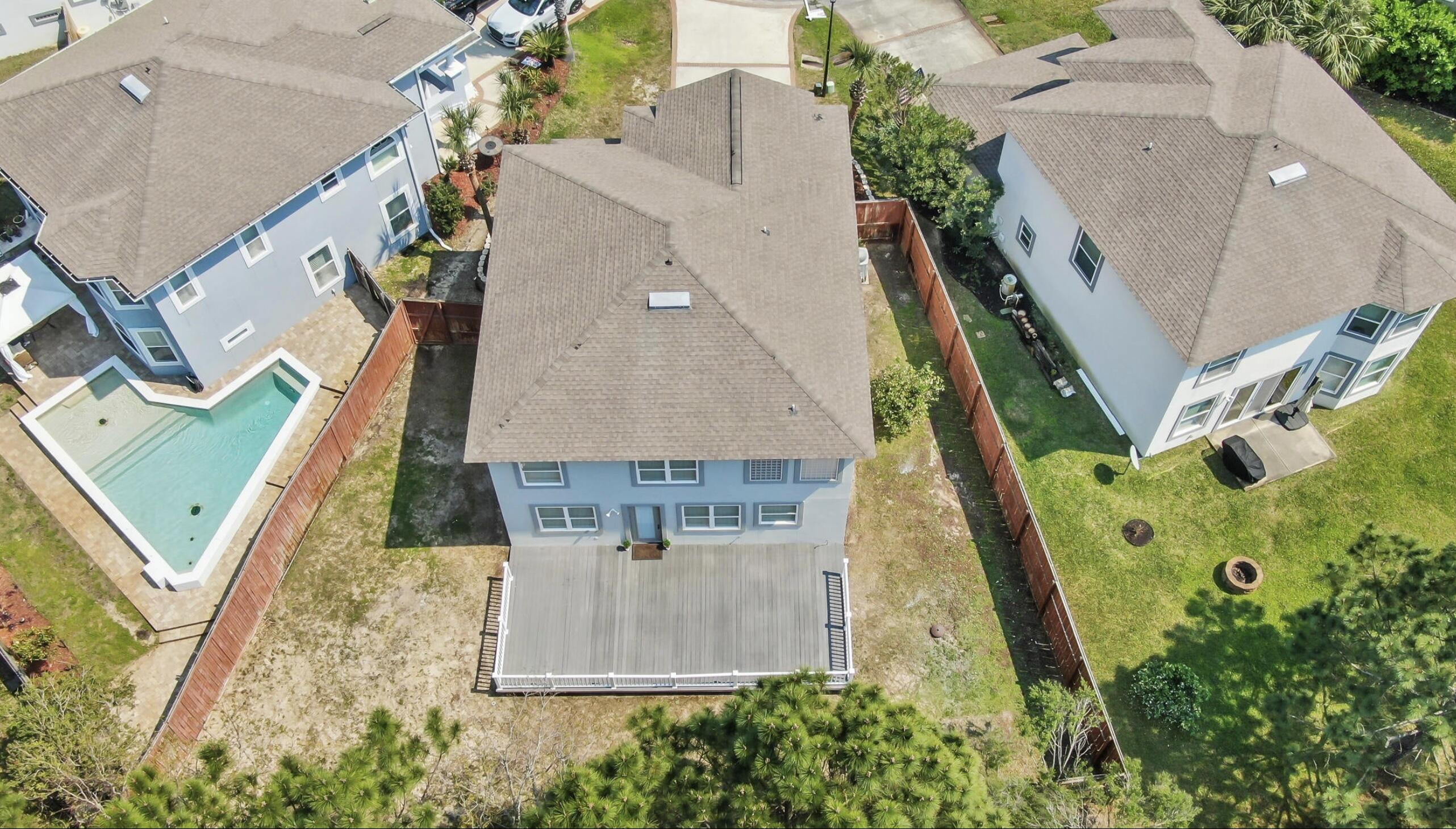 BAYWALK - Residential Lease